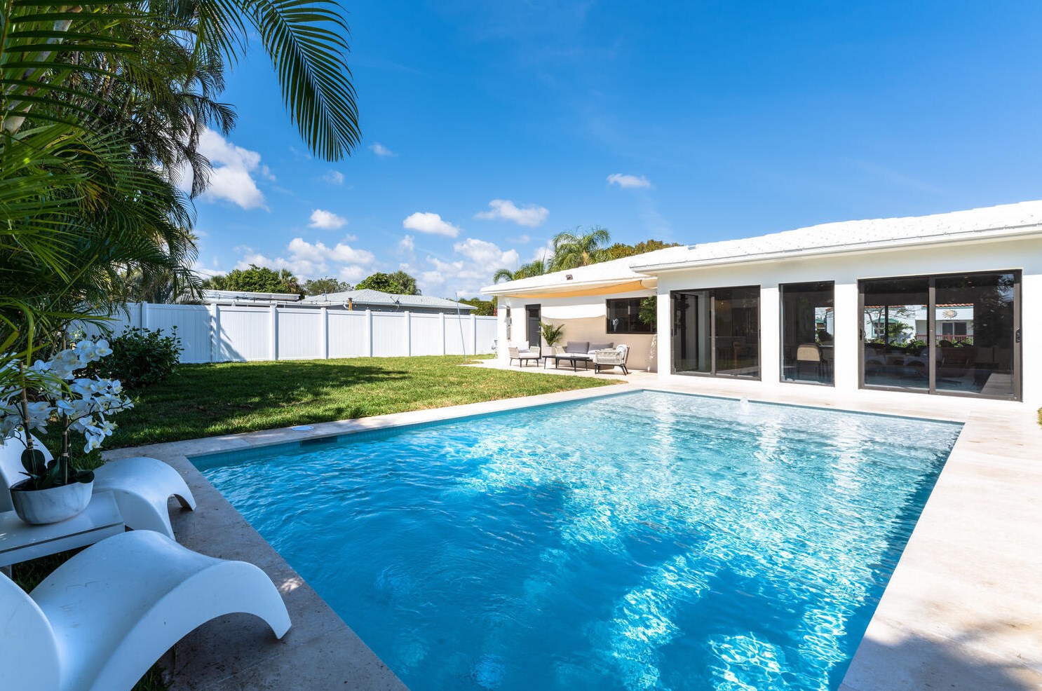 161 Yale Dr, Lake Worth FL  33460-6360 exterior