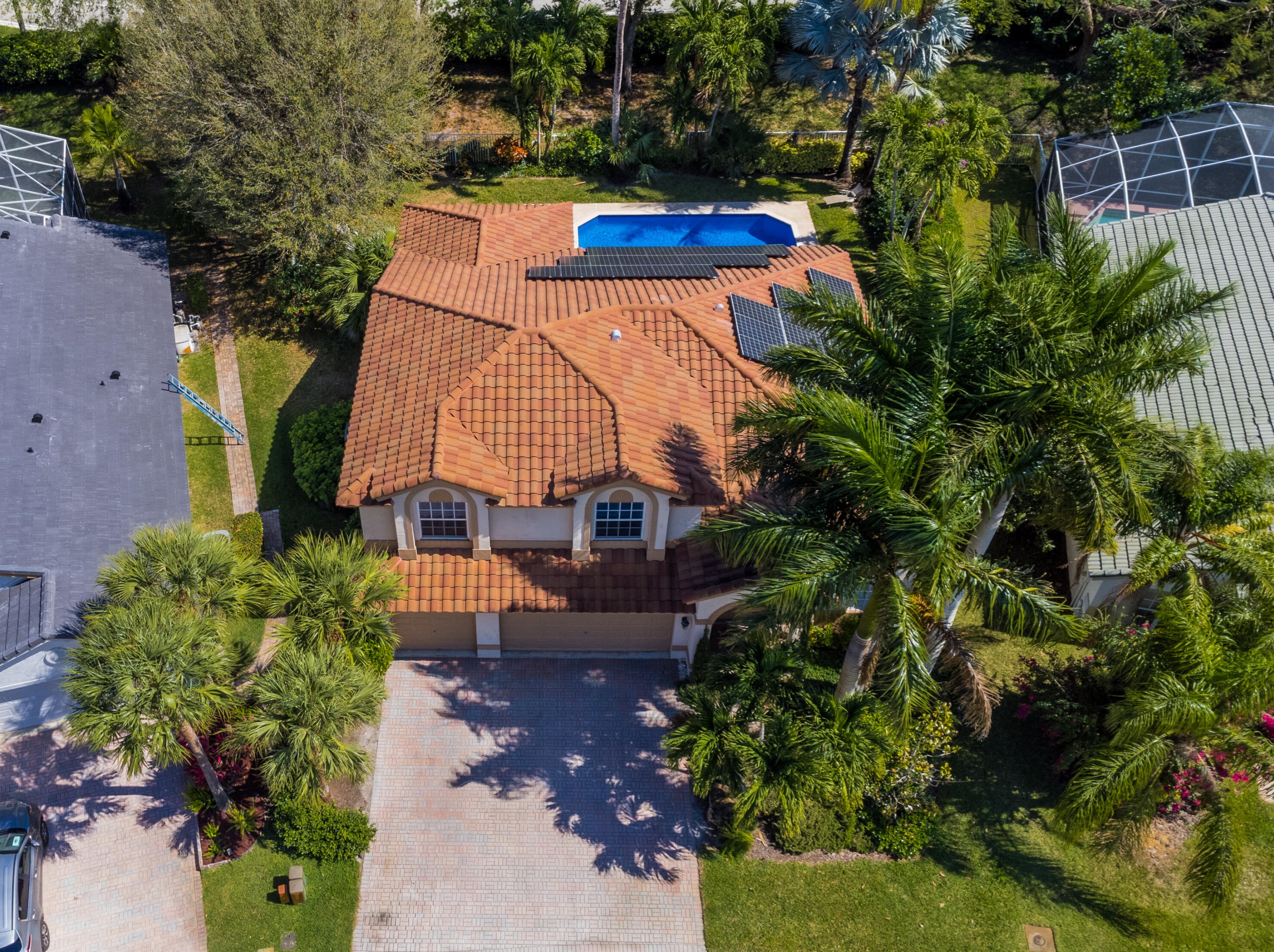 4050 Bahia Isle Cir, Lake Worth FL  33449-8305 exterior