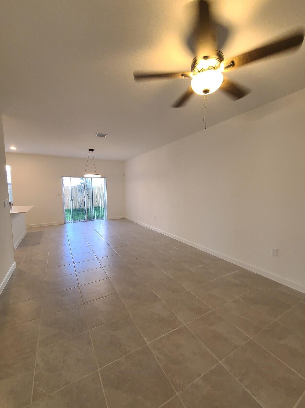12791 Nw 24th Ave, Miami, FL 33167