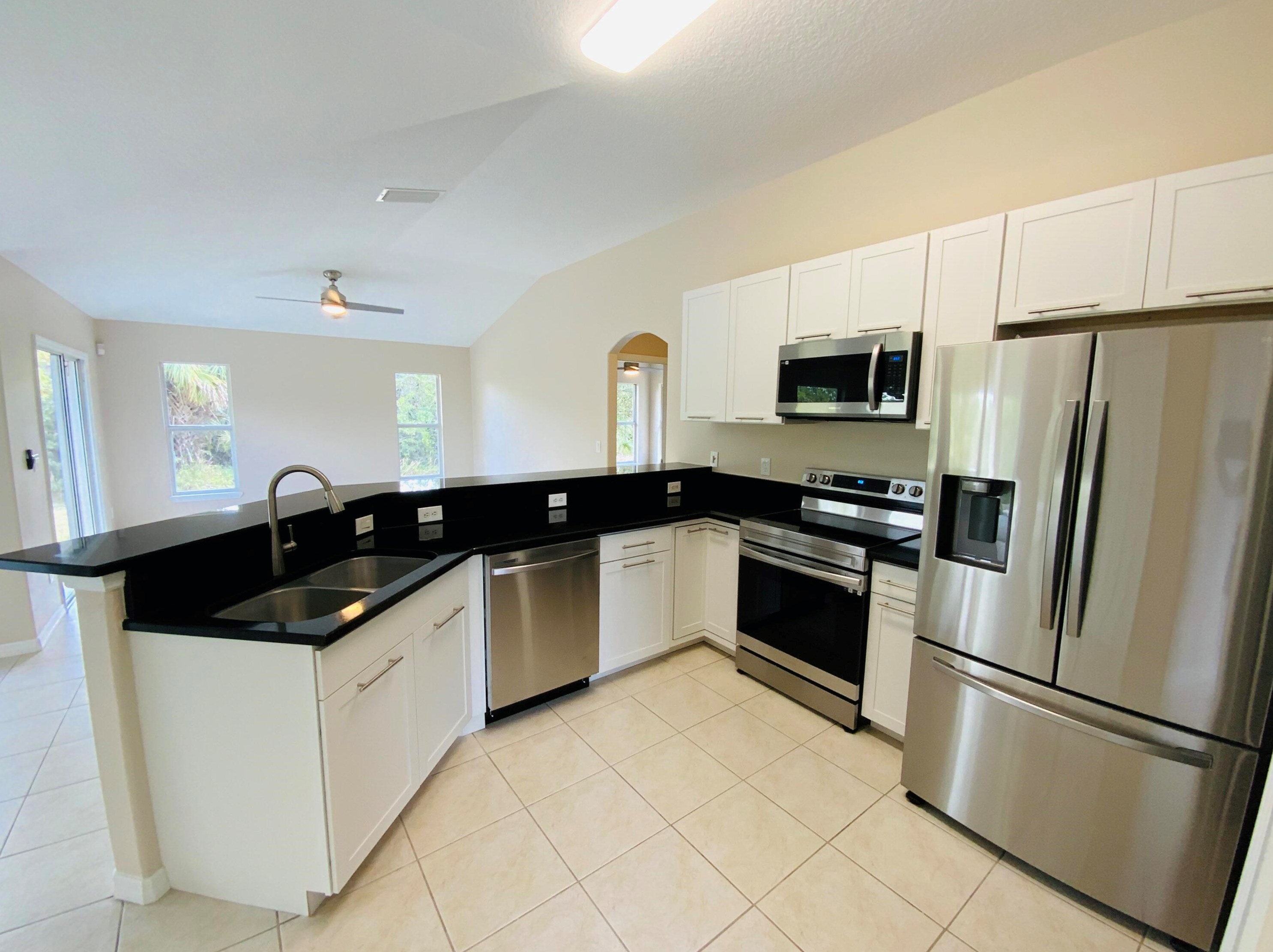 2819 Sage Ave, Melbourne, FL 32908-5001