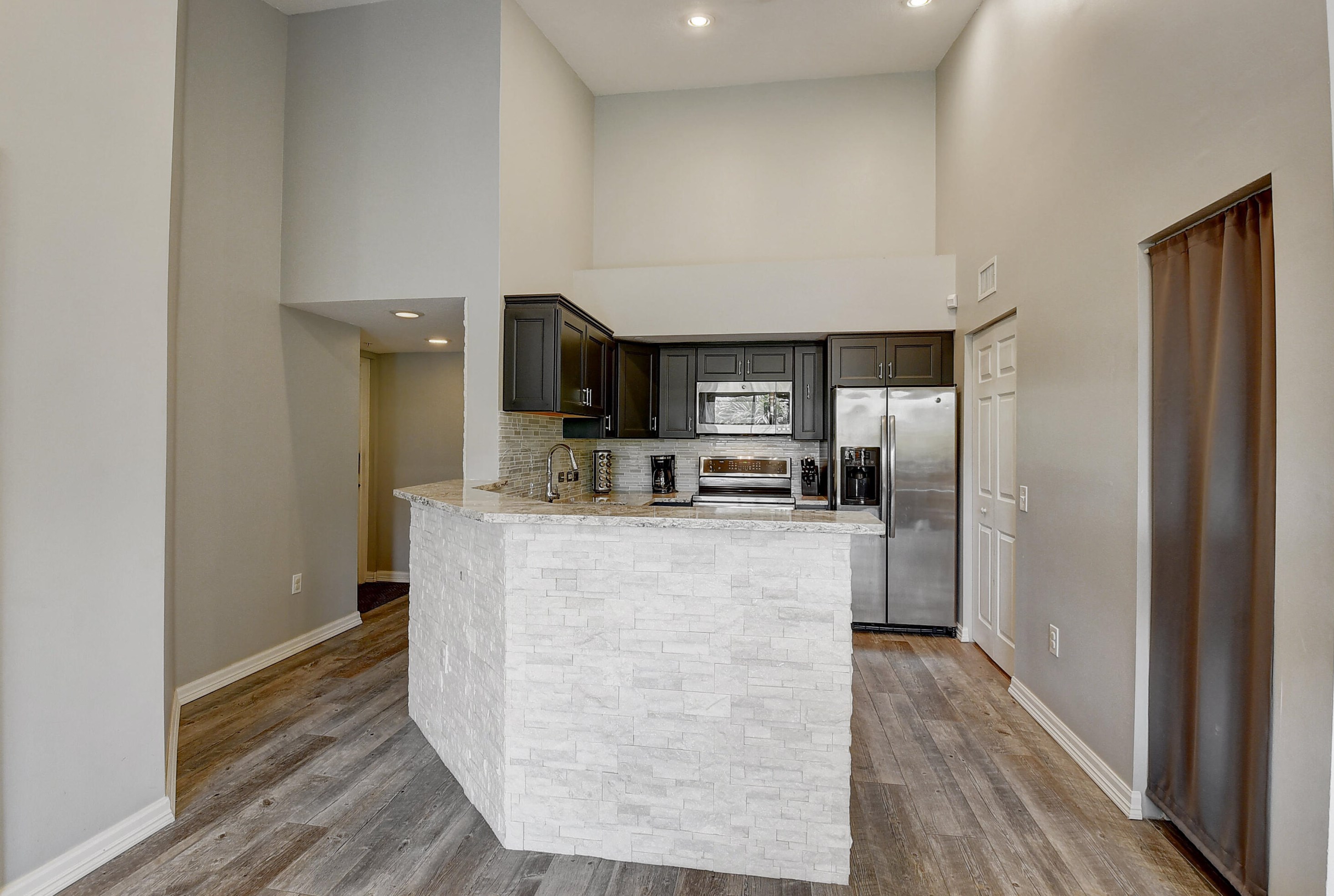 1223 Villa Cir, Boynton Beach, FL 33435