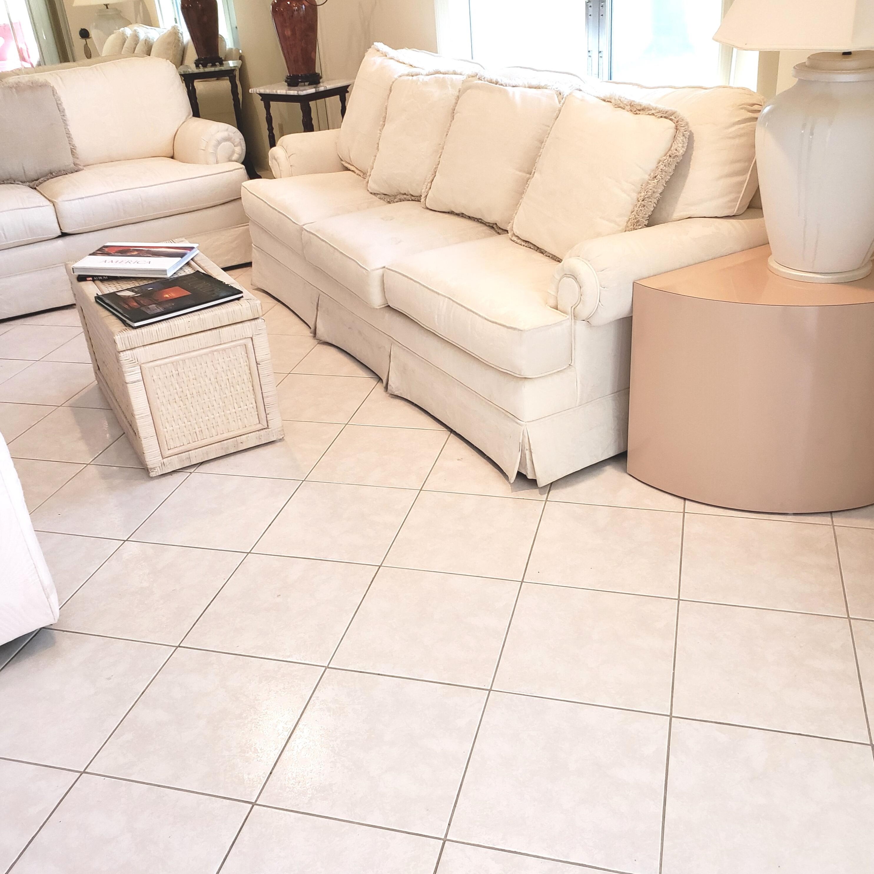 8046 Springside Ct, Boca Raton, FL 33496-5101