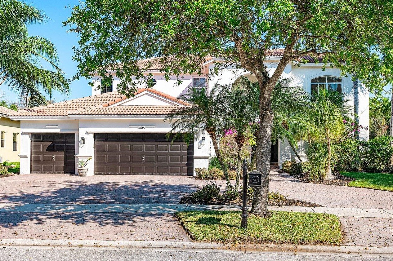 10199 Cypress Lakes Preserve Dr, Lake Worth, FL 33449-4608