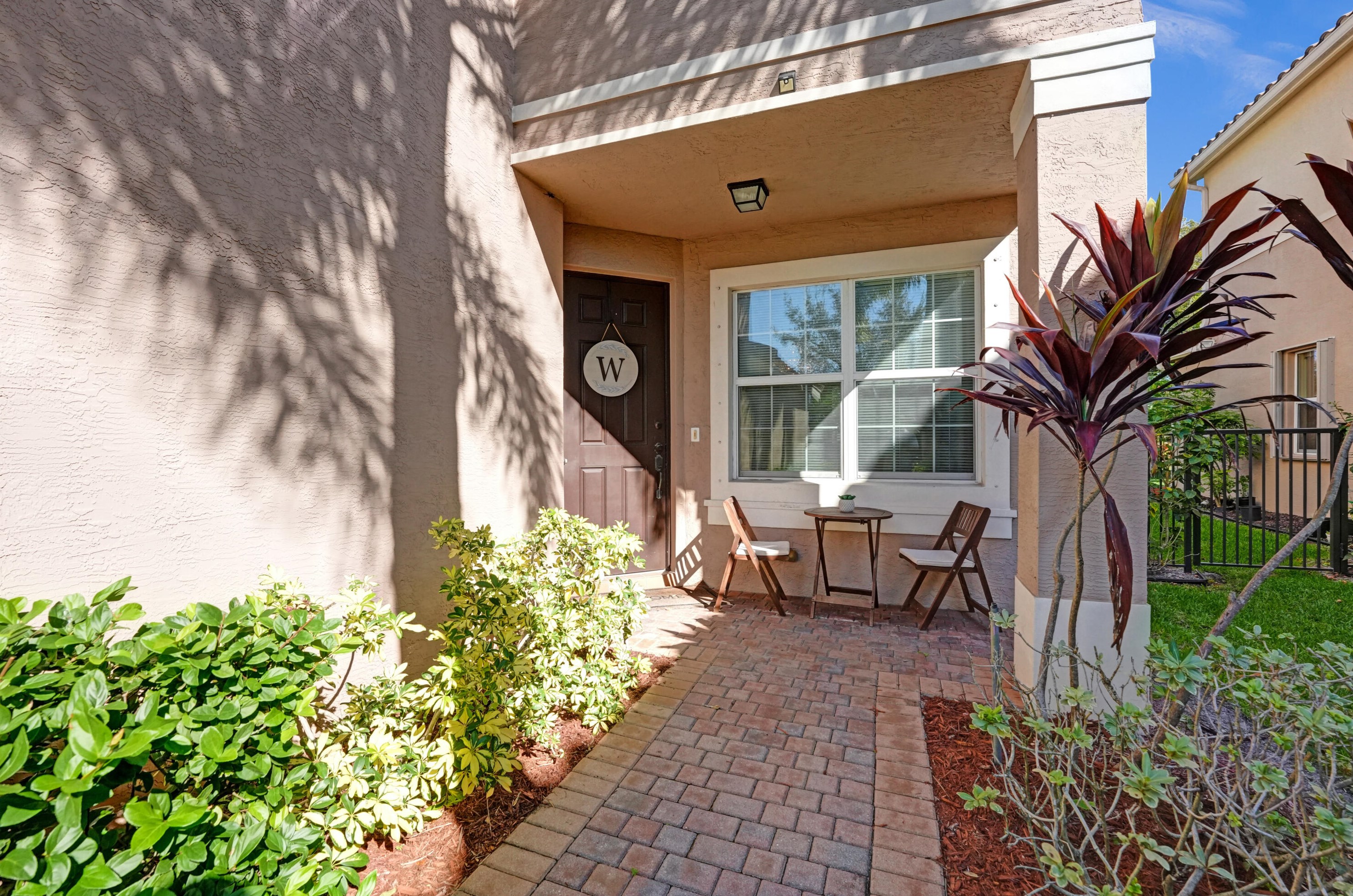 8115 Brigamar Isles Ave, Boynton Beach FL  33473-5015 exterior