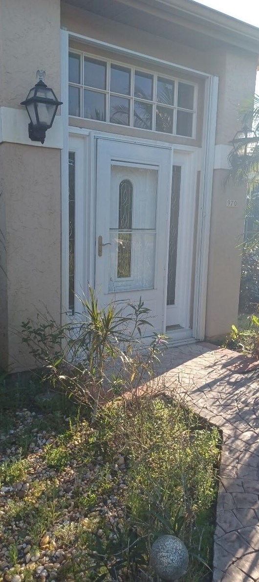 970 Sw Cornelia Ave, Fort Pierce, FL 34953