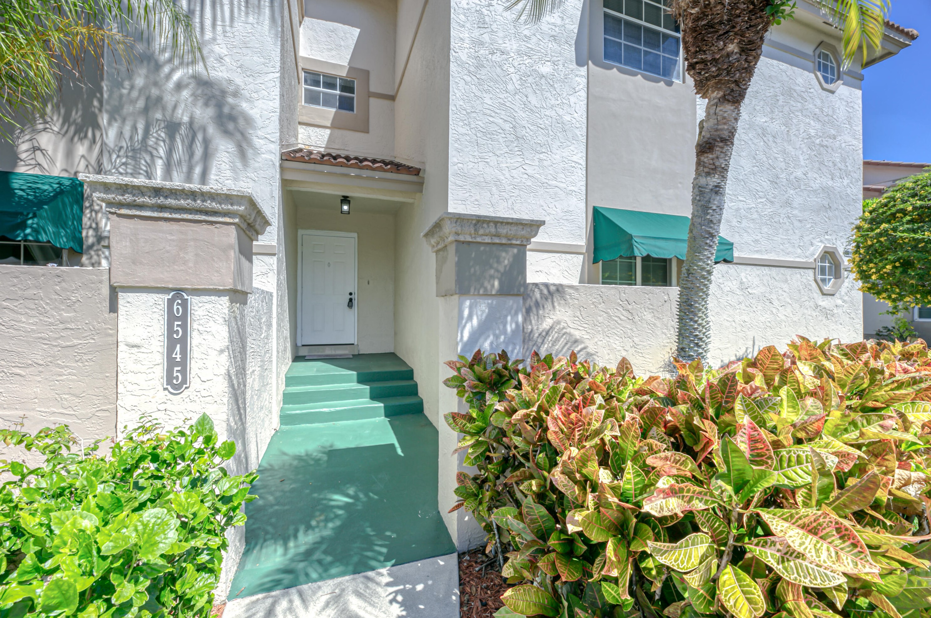 6545 Via Regina, Boca Raton, FL 33433