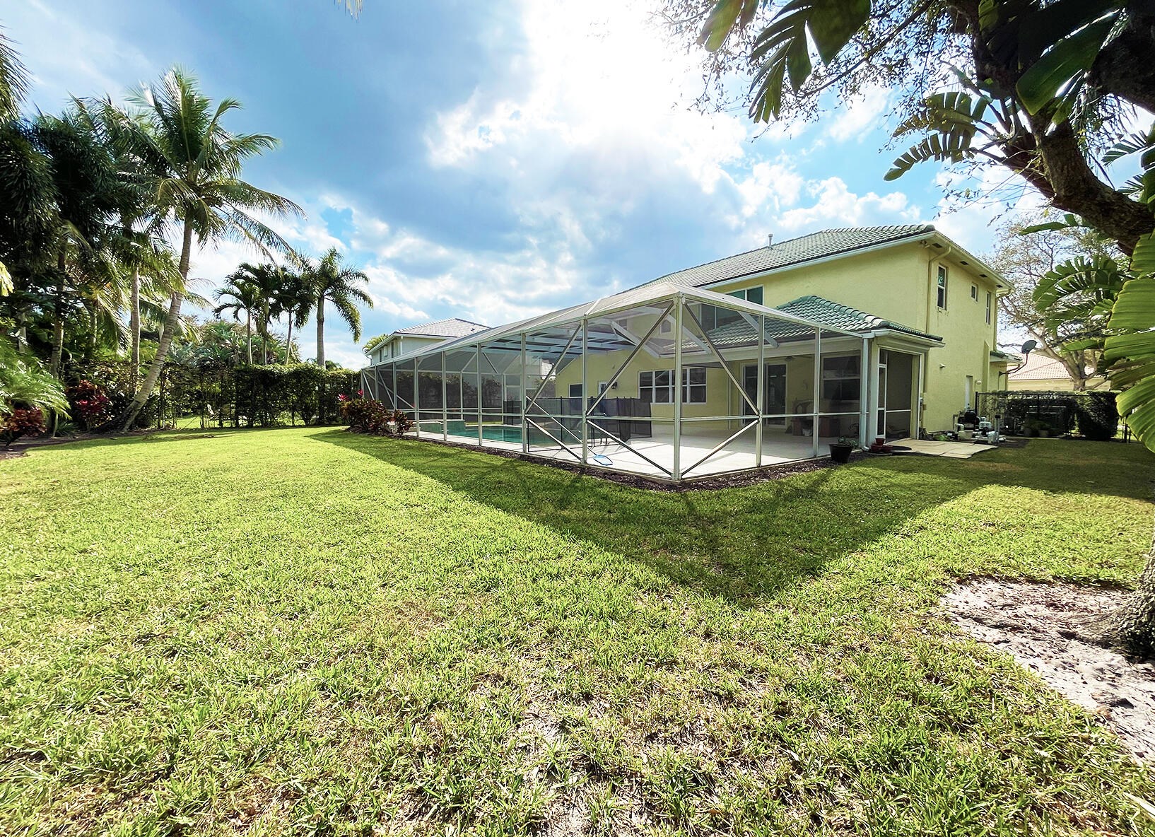 226 Blackbird Ln, Jupiter, FL 33458
