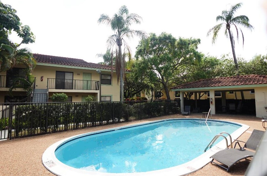 1989 Nw 4th Ave #b, Boca Raton, FL 33432