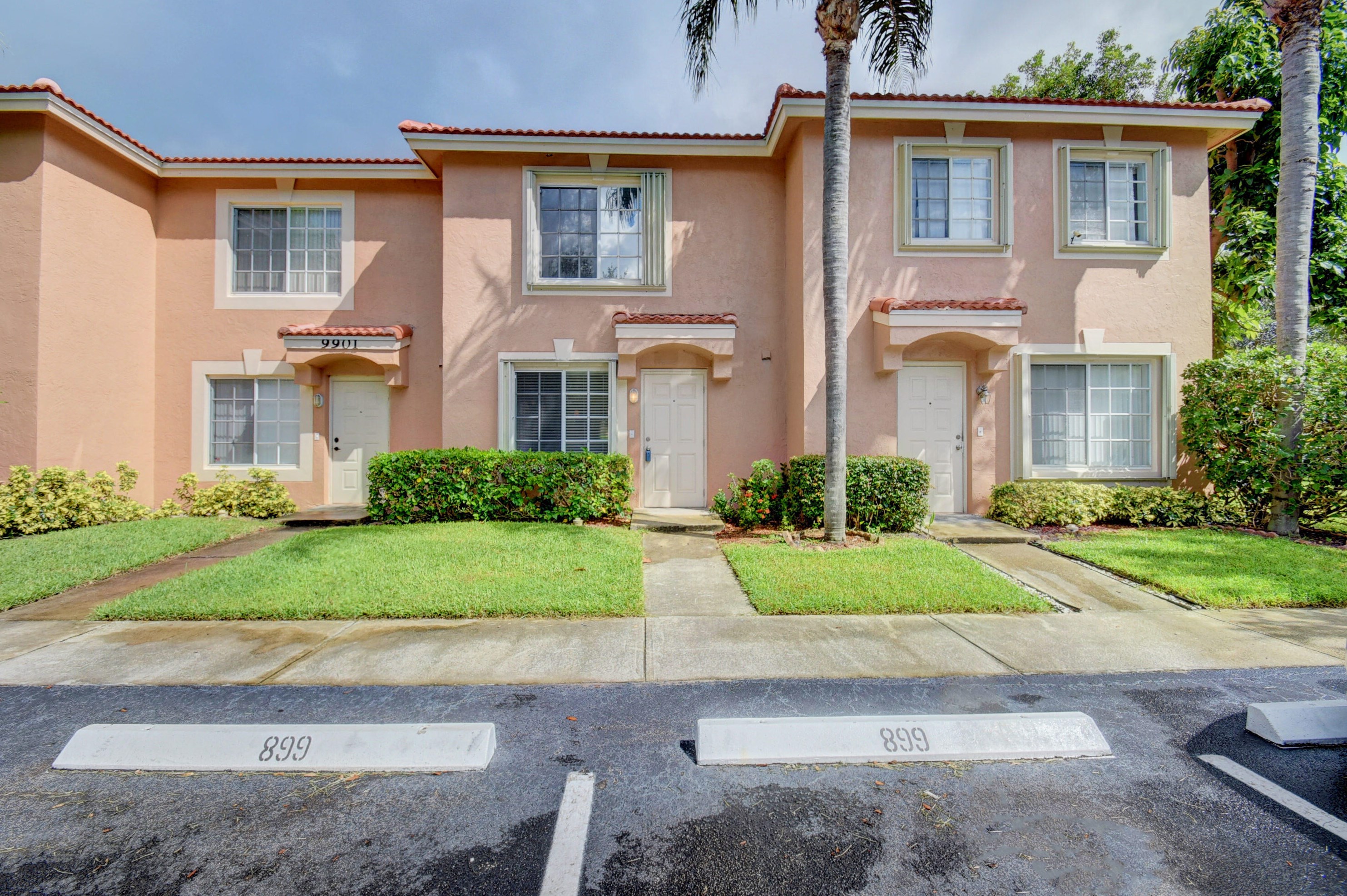 9899 Kamena Cir, Boynton Beach, FL 33436-3961