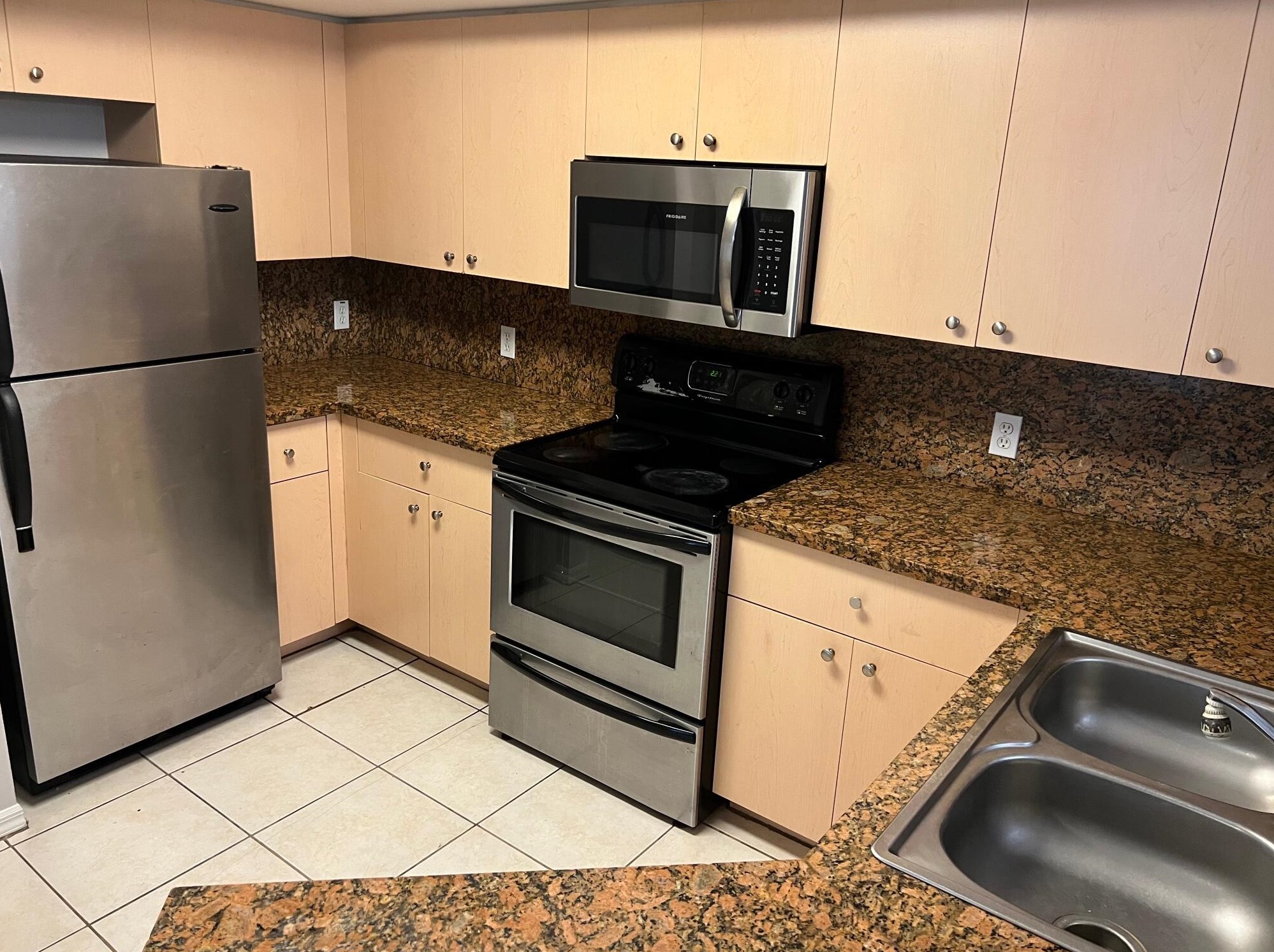 4180 San Marino Blvd #101, West Palm Beach, FL 33409
