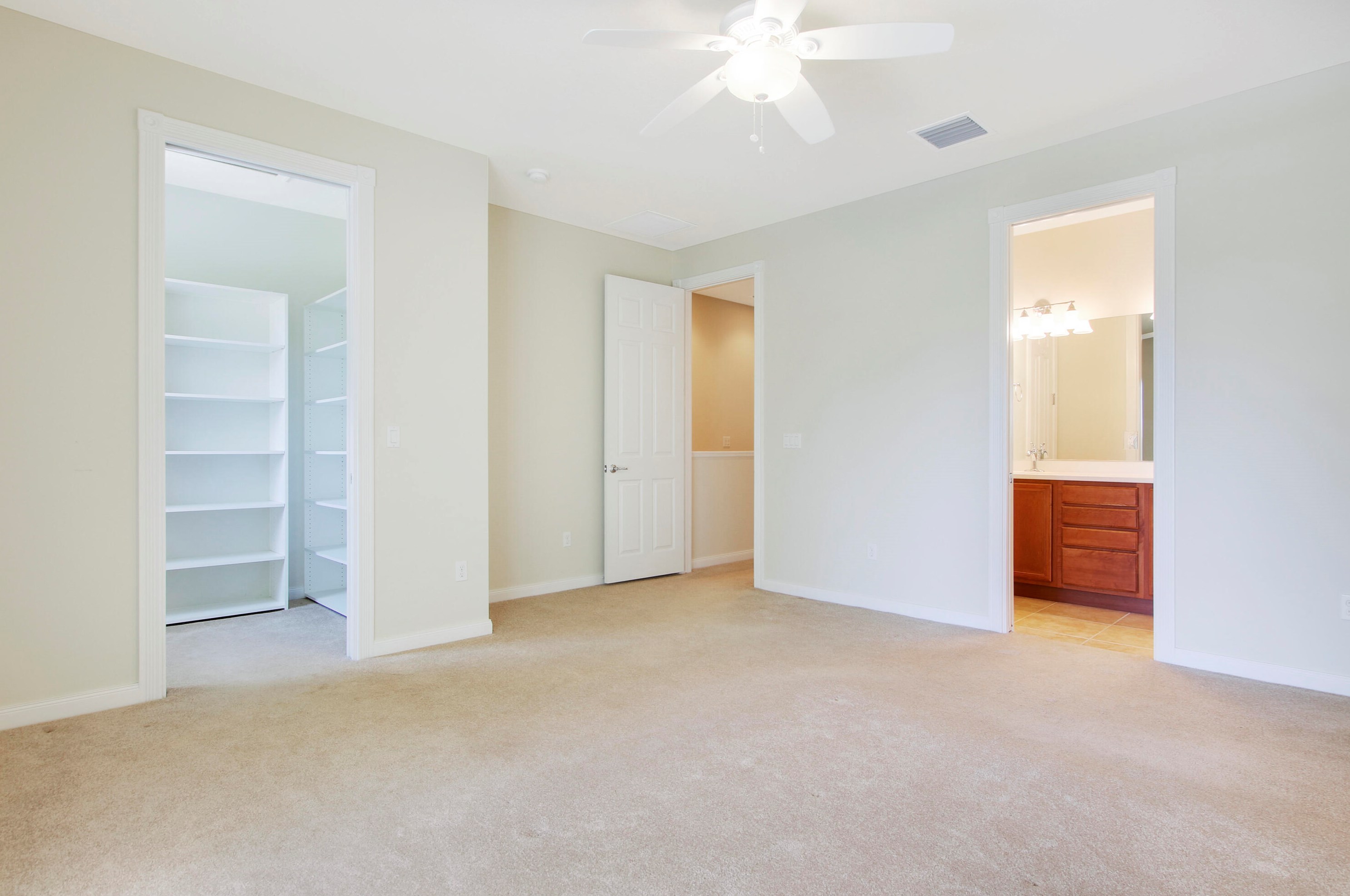 1327 Jeaga Dr, Jupiter FL  33458-8766 exterior