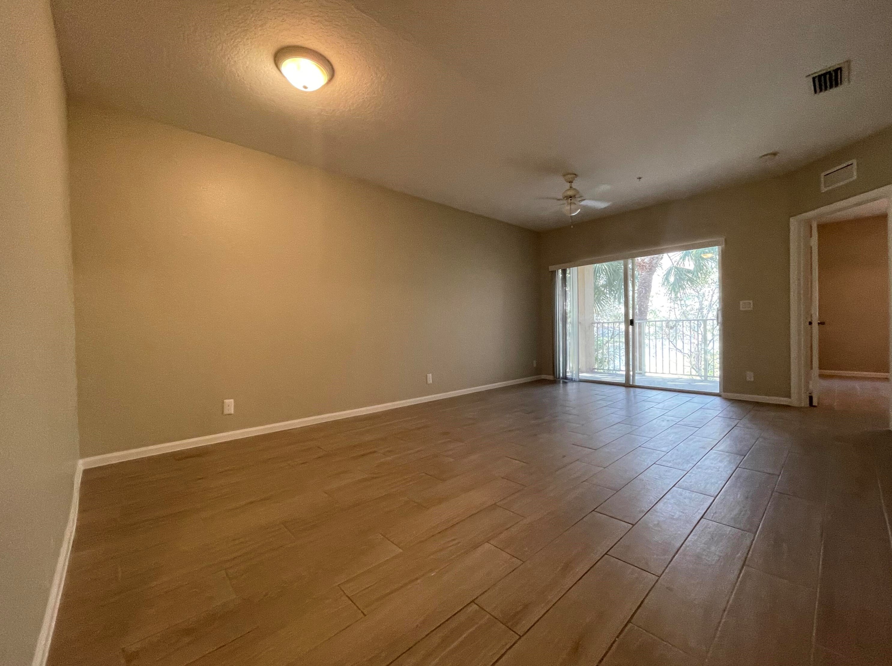 1165 Golden Lakes Blvd #1221, West Palm Beach, FL 33411