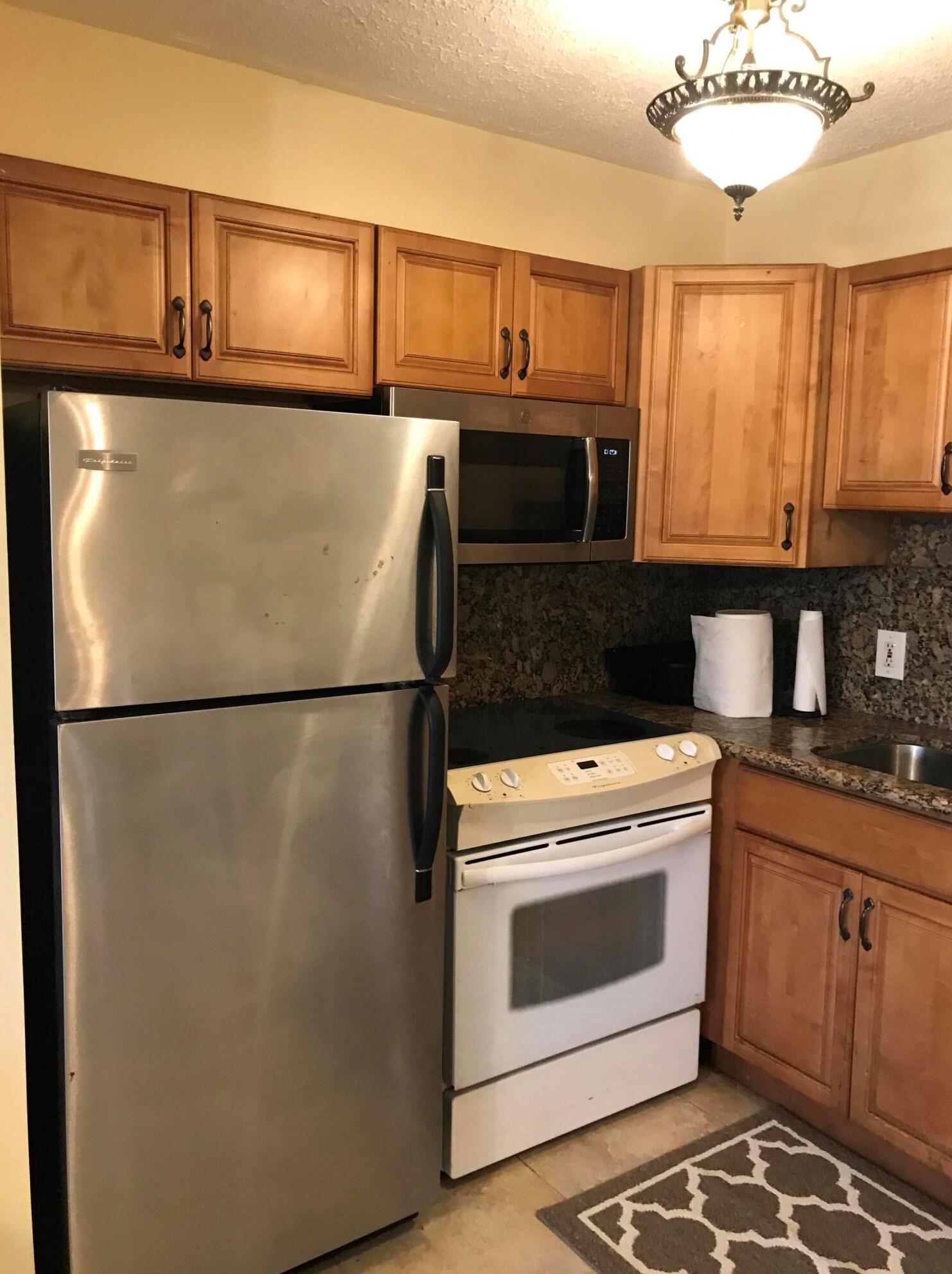 374 Northampton S, West Palm Beach, FL 33417