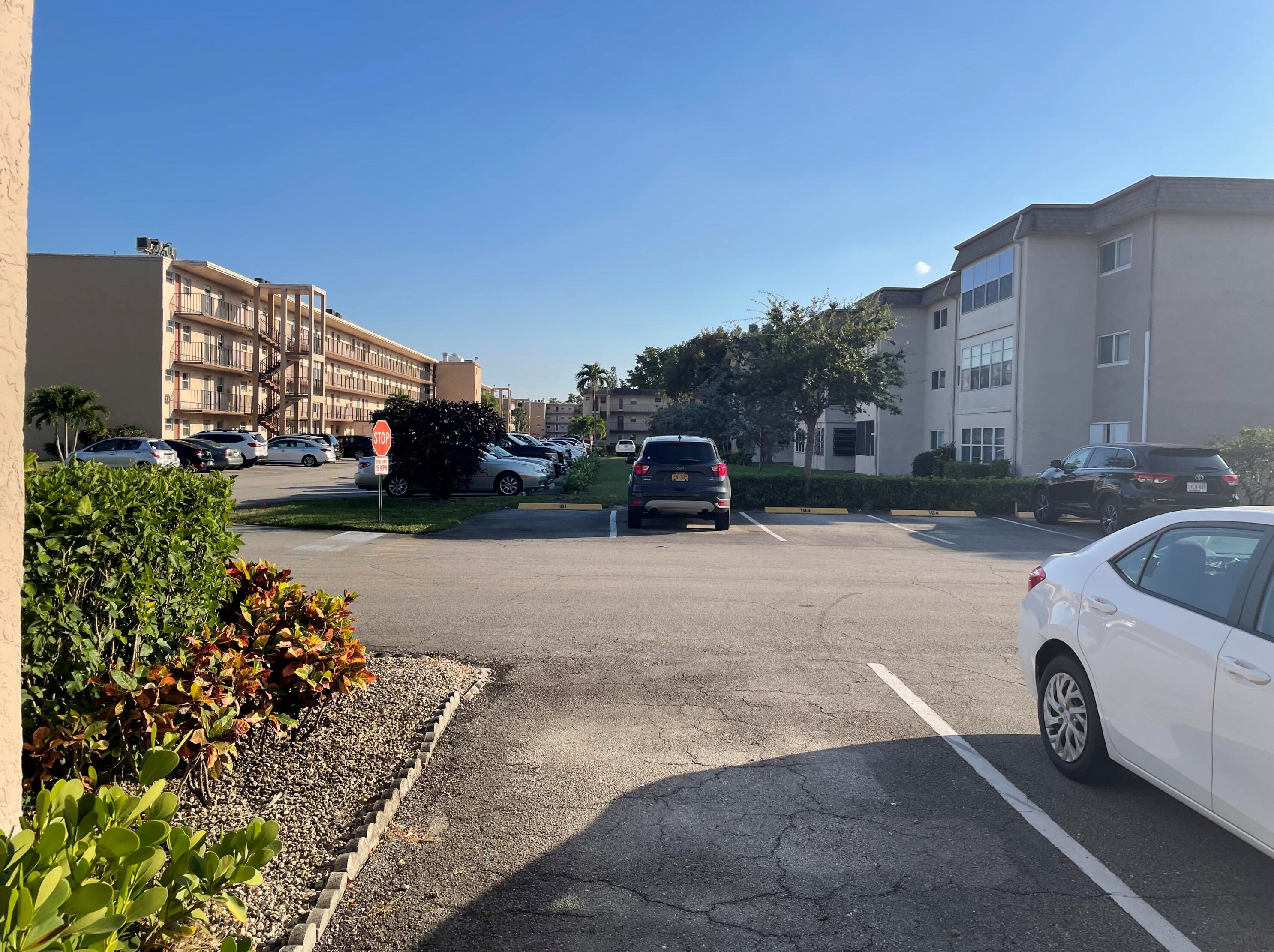 729 Lori Dr #102, Lake Worth, FL 33461