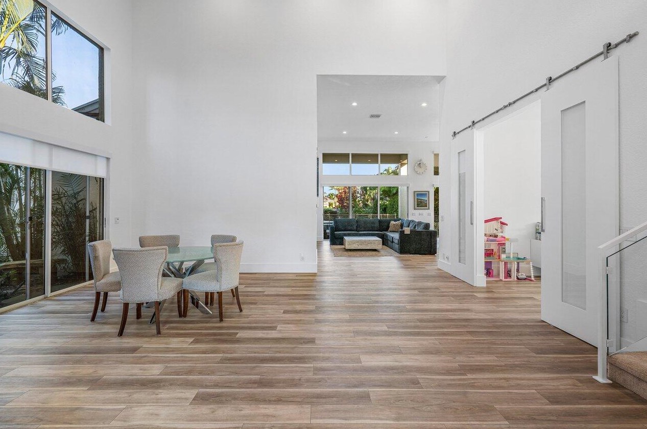 4190 Briarcliff Cir, Boca Raton FL  33496-4067 exterior