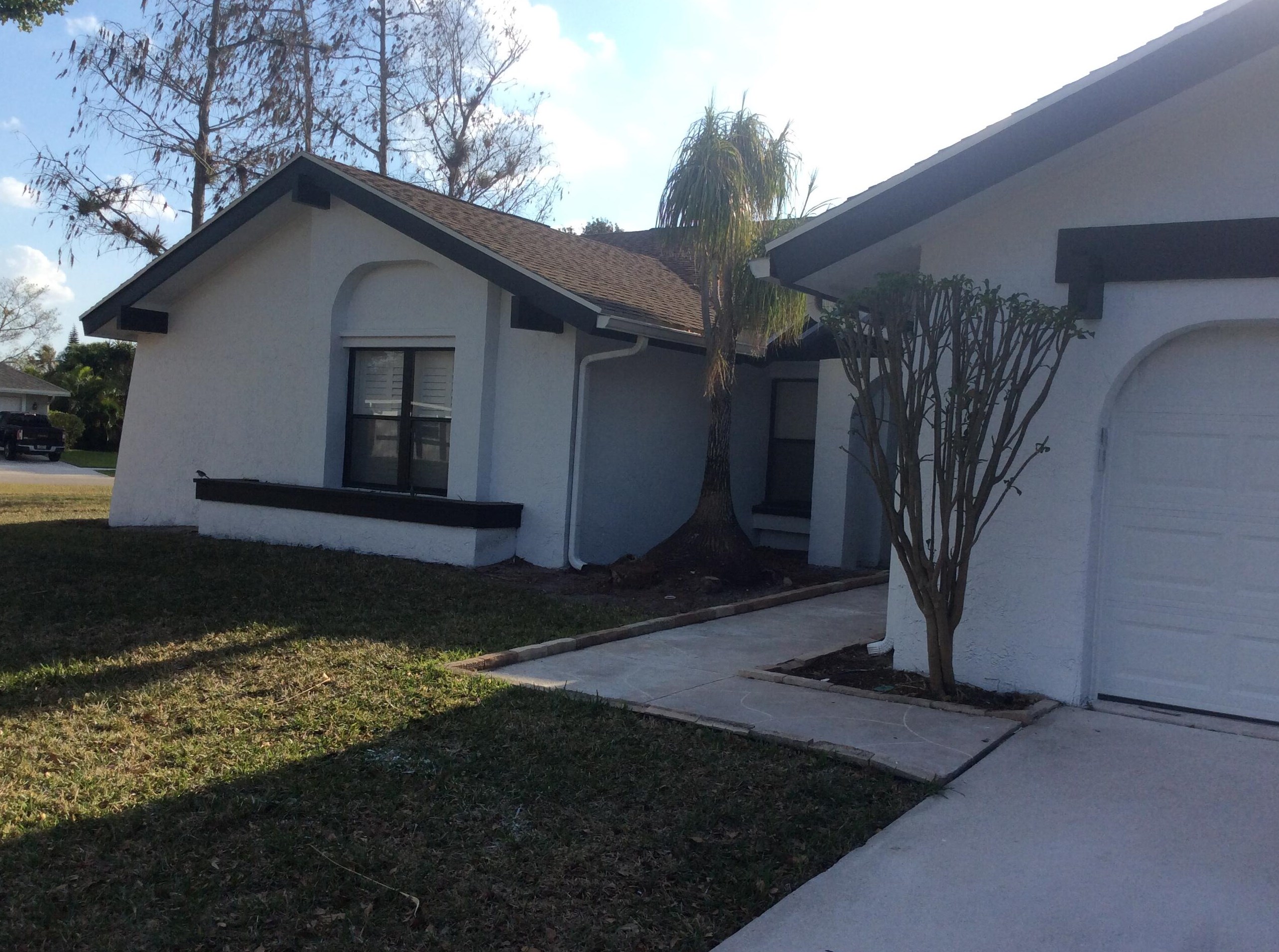 12305 Sawgrass Ct, West Palm Beach, FL 33414