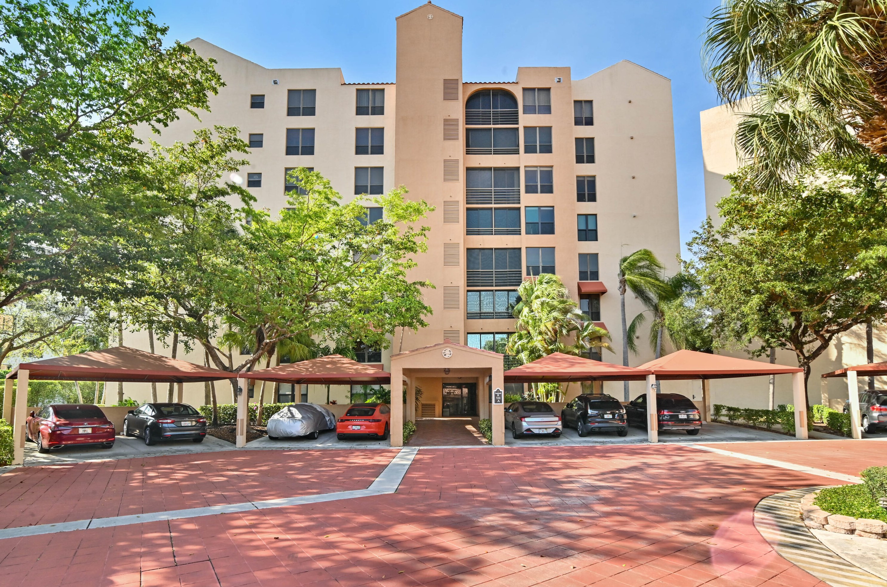7233 Promenade Dr #602, Boca Raton, FL 33433