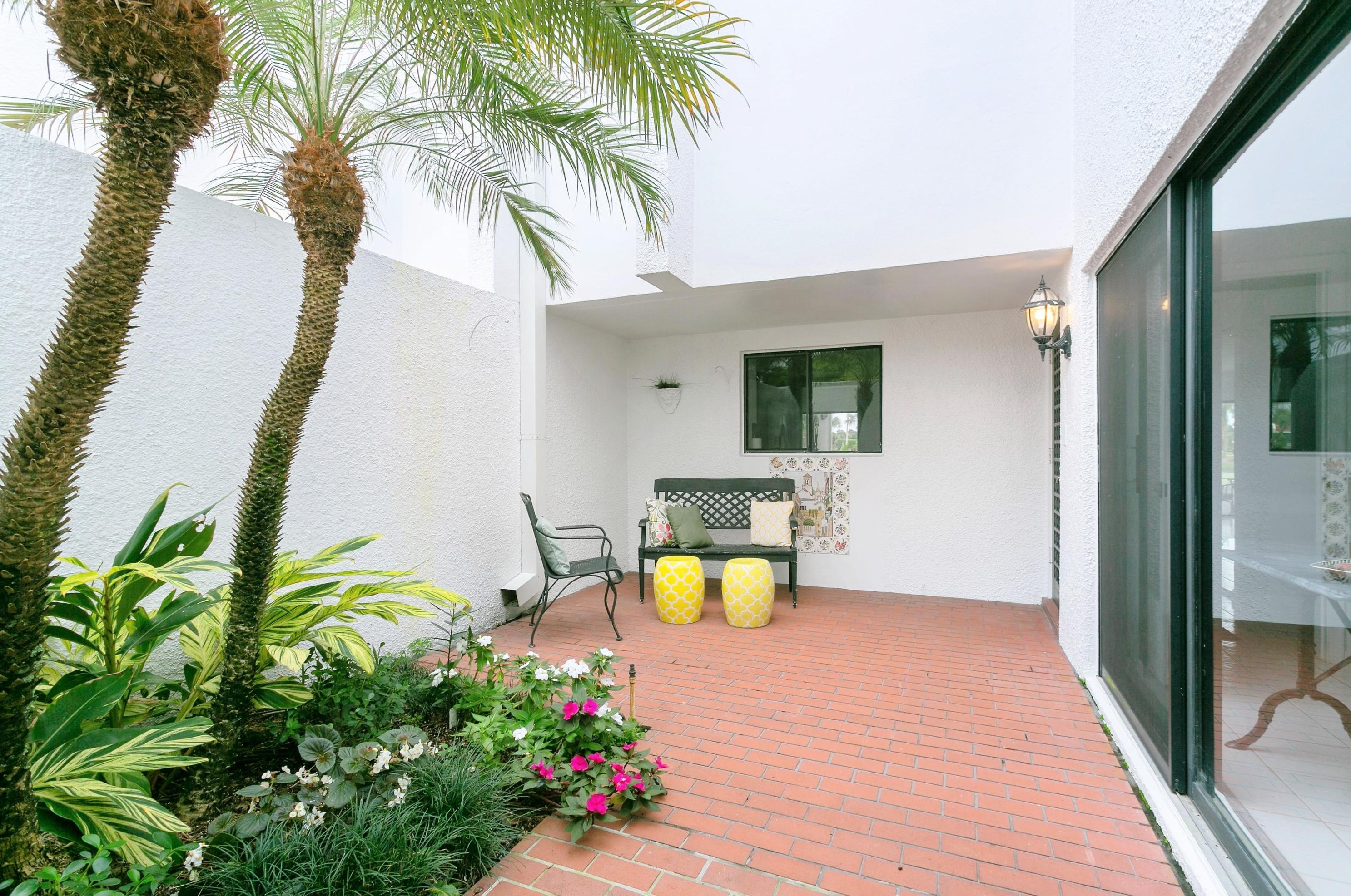 1908 Presidential Way, West Palm Beach, FL 33401