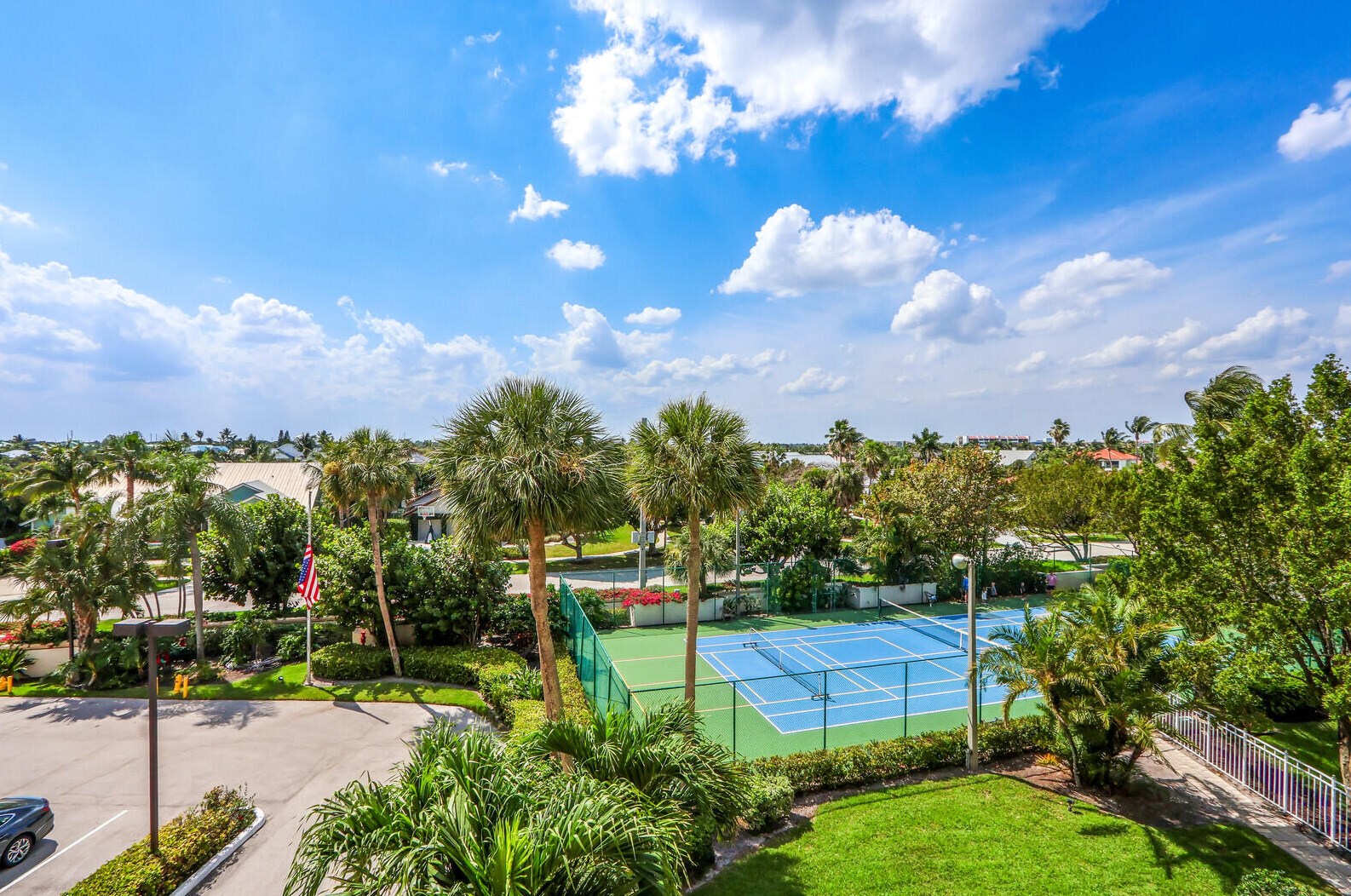 176 Helios Dr, Jupiter FL  33477-7356 exterior