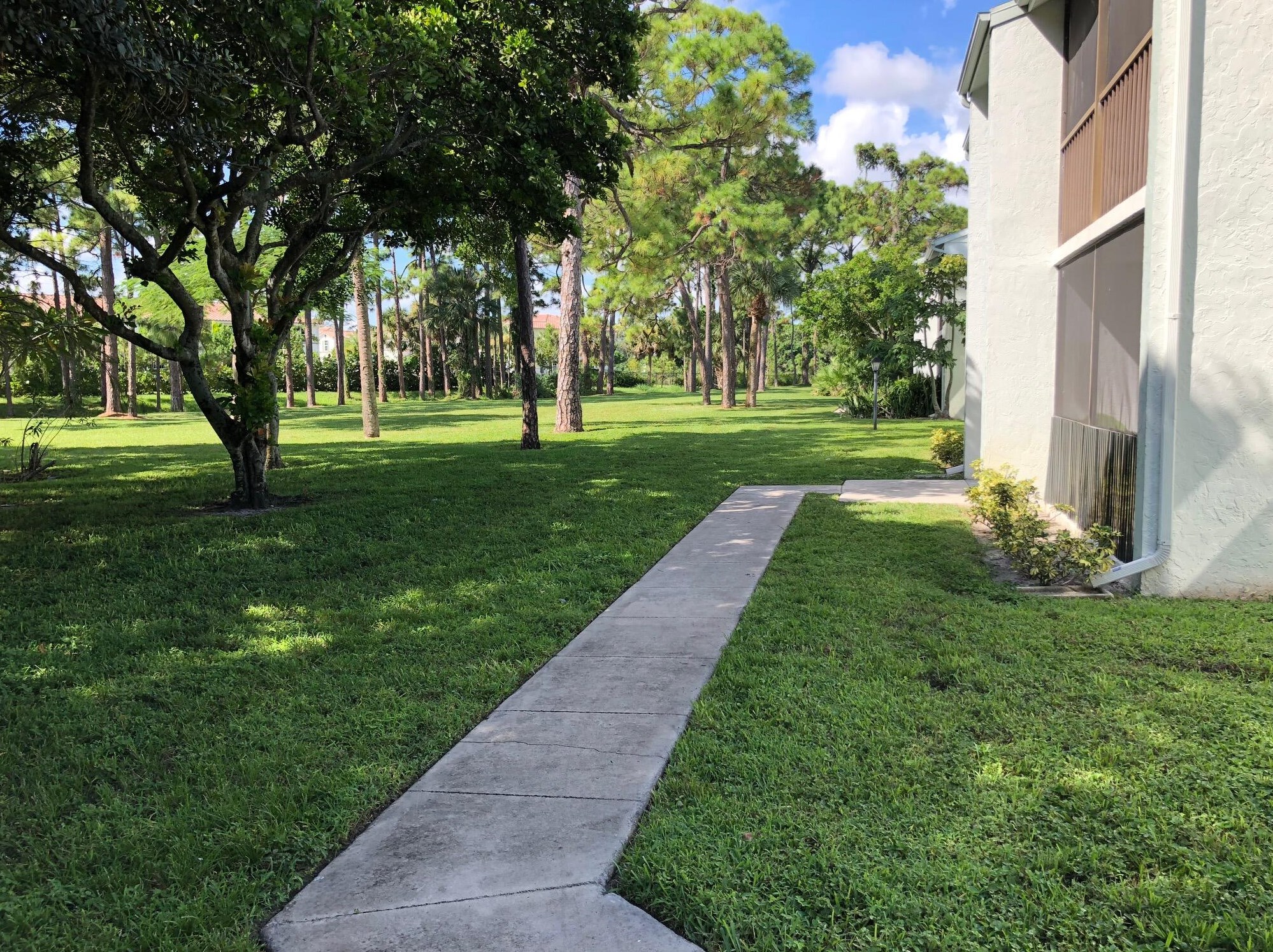 3732 Savoy Ln #e2, West Palm Beach, FL 33417