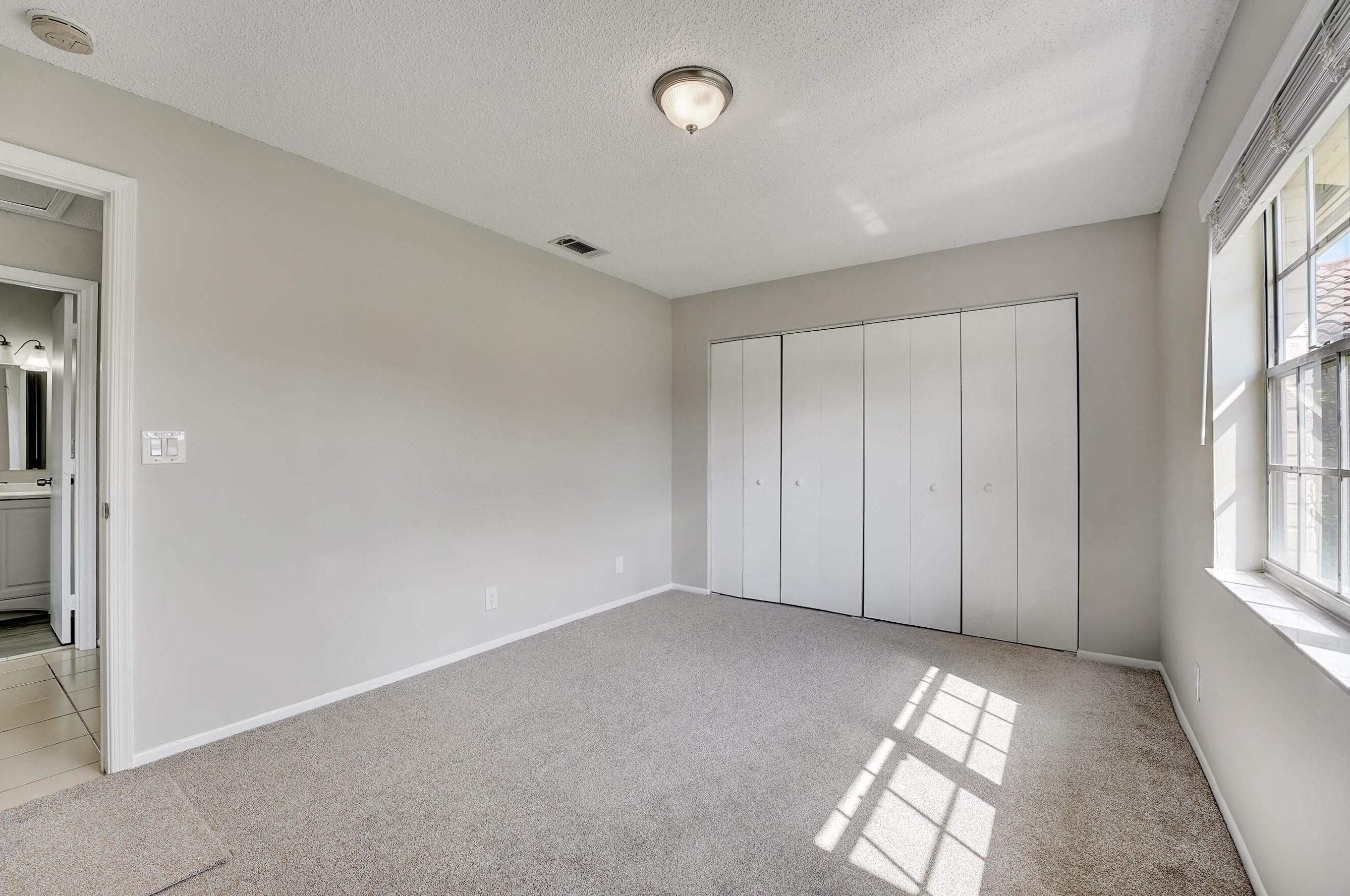 9726 Richmond Cir, Boca Raton FL  33434-2315 exterior