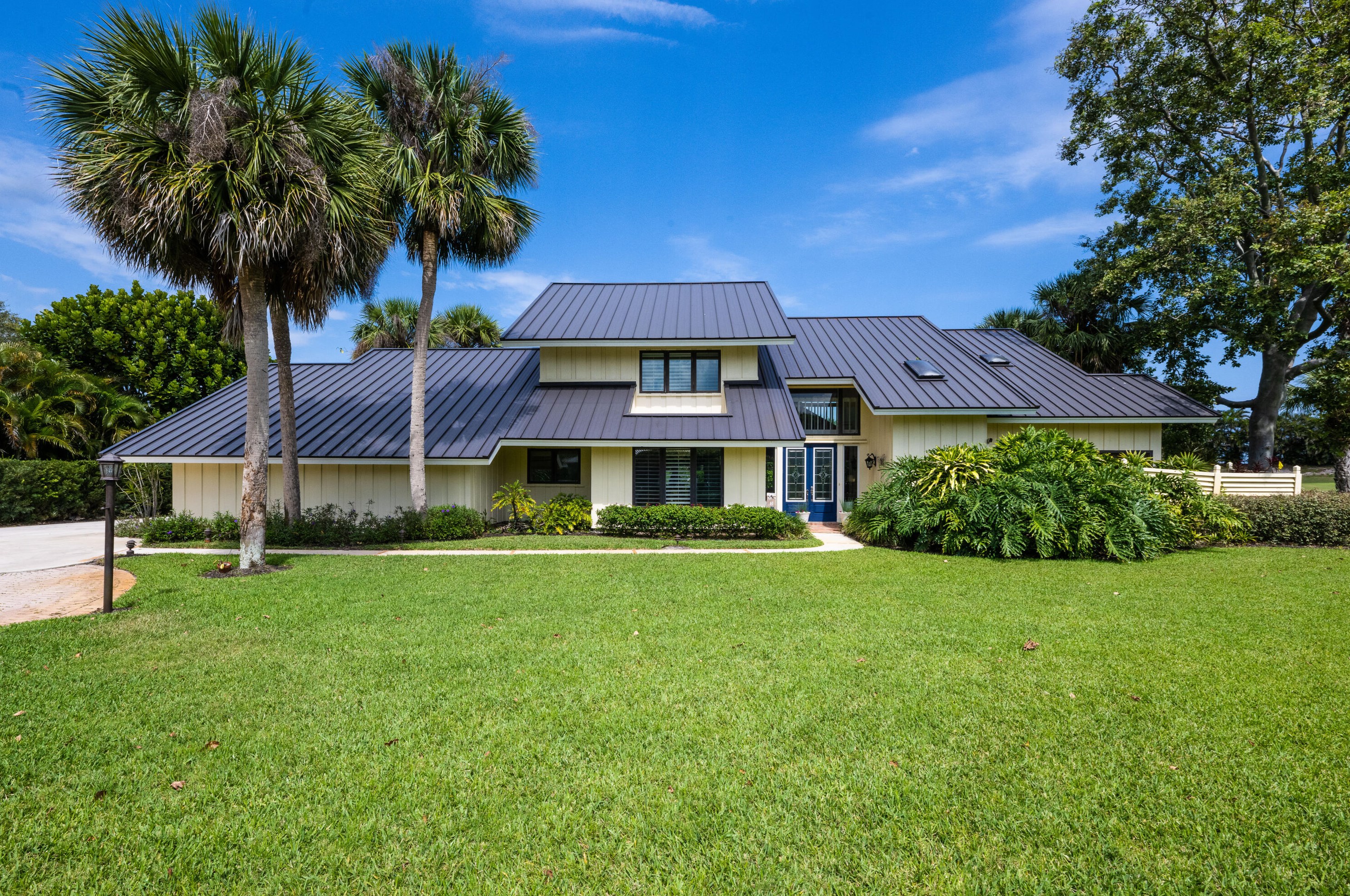 6323 Farmington Pl, Stuart, FL 34997-8626