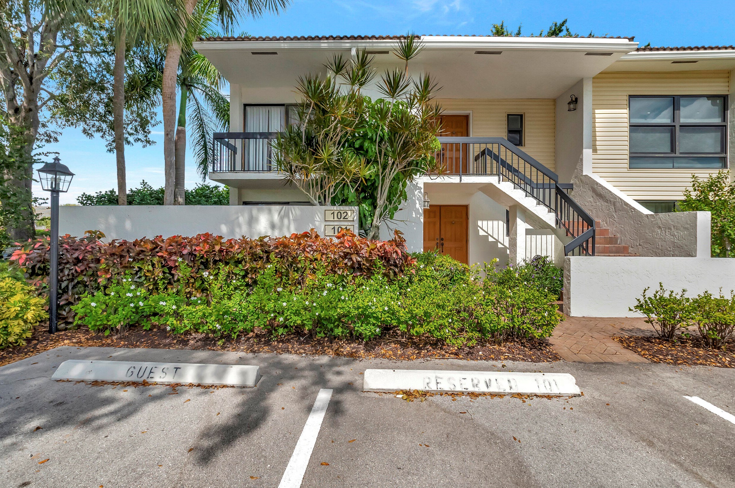 6904 Willow Wood Dr, Boca Raton, FL 33434-3501