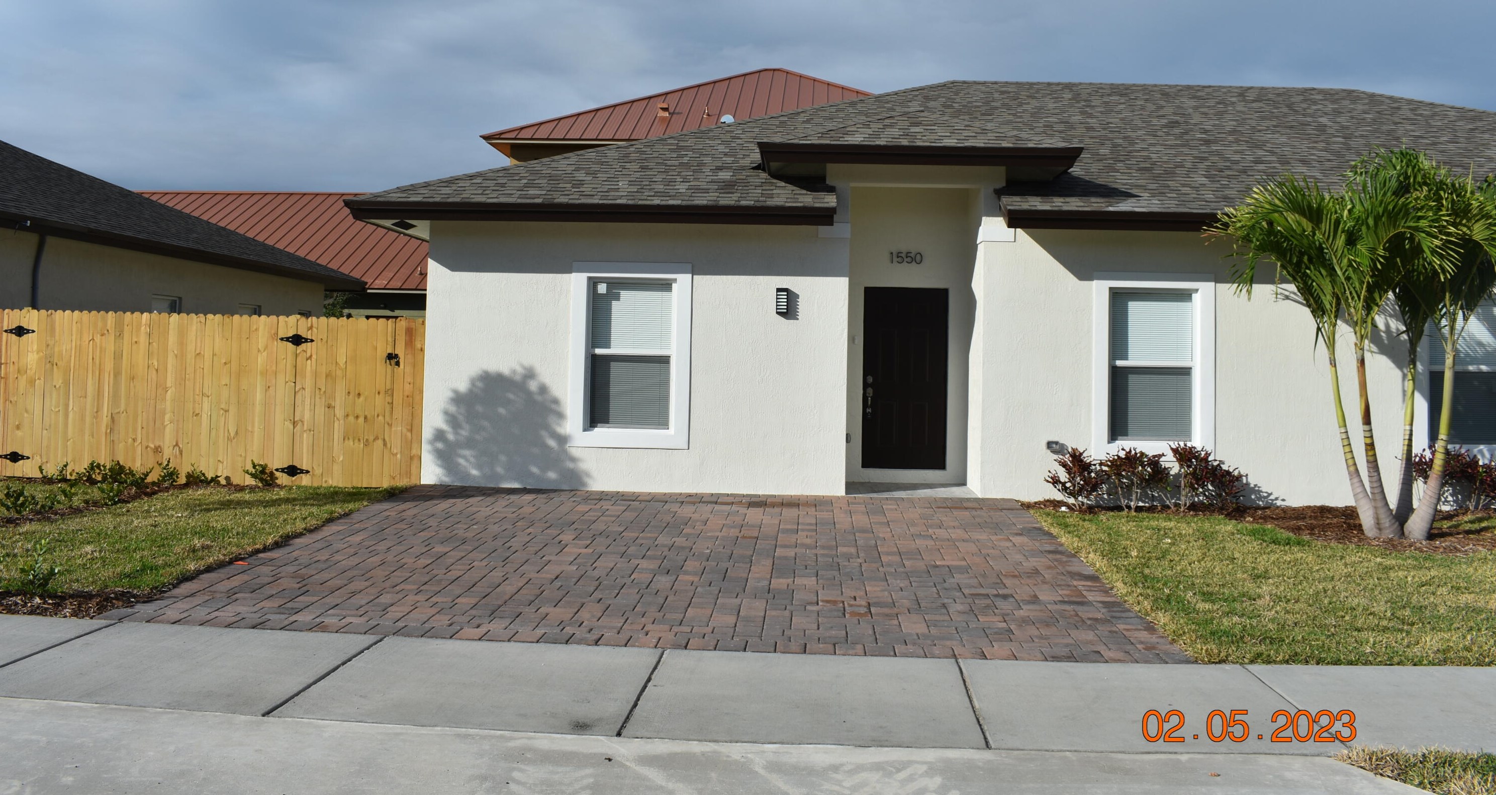 1574 W 26th Ct, West Palm Beach, FL 33404