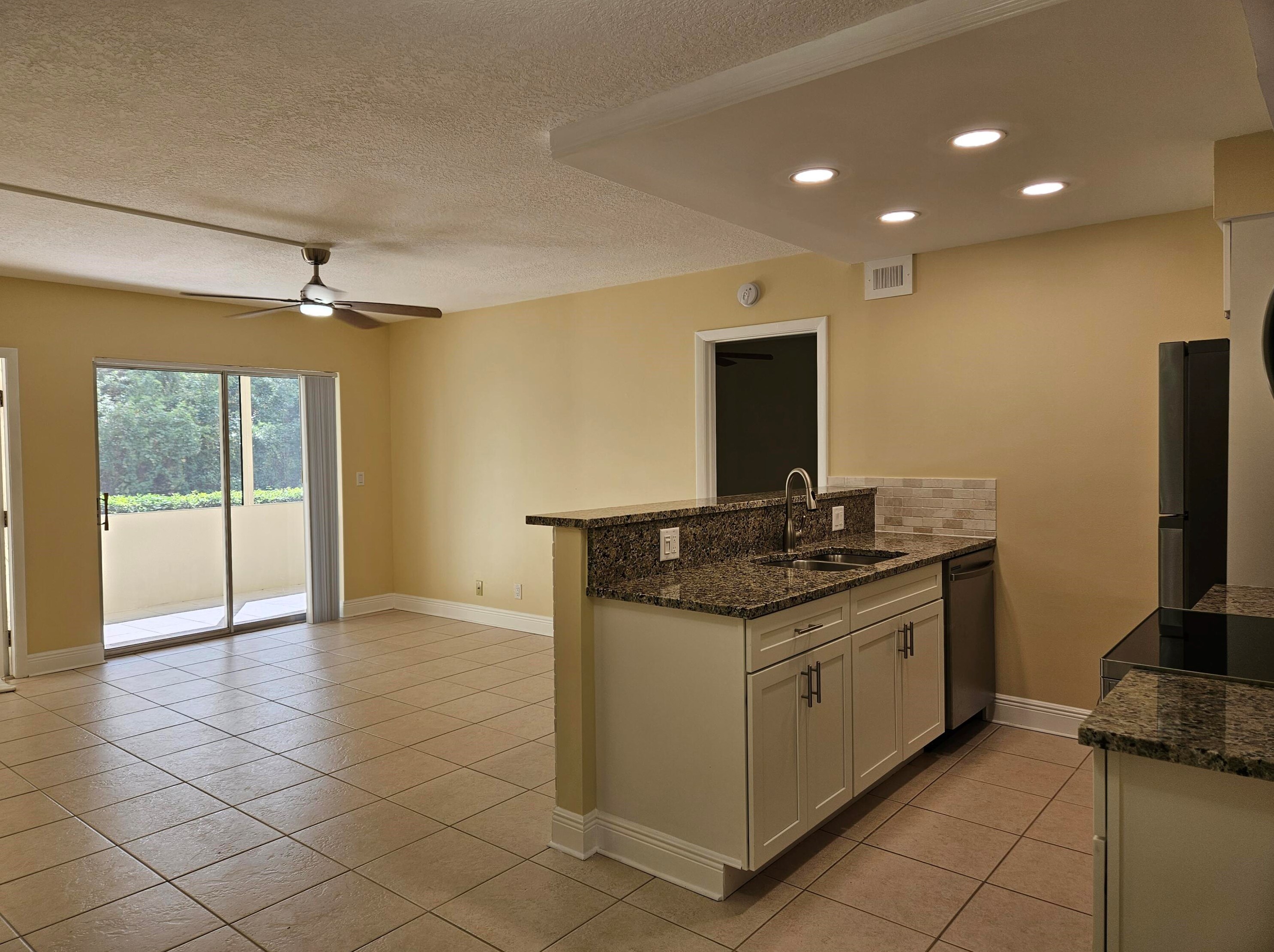 6499 Chasewood Dr Apt C, Jupiter, FL