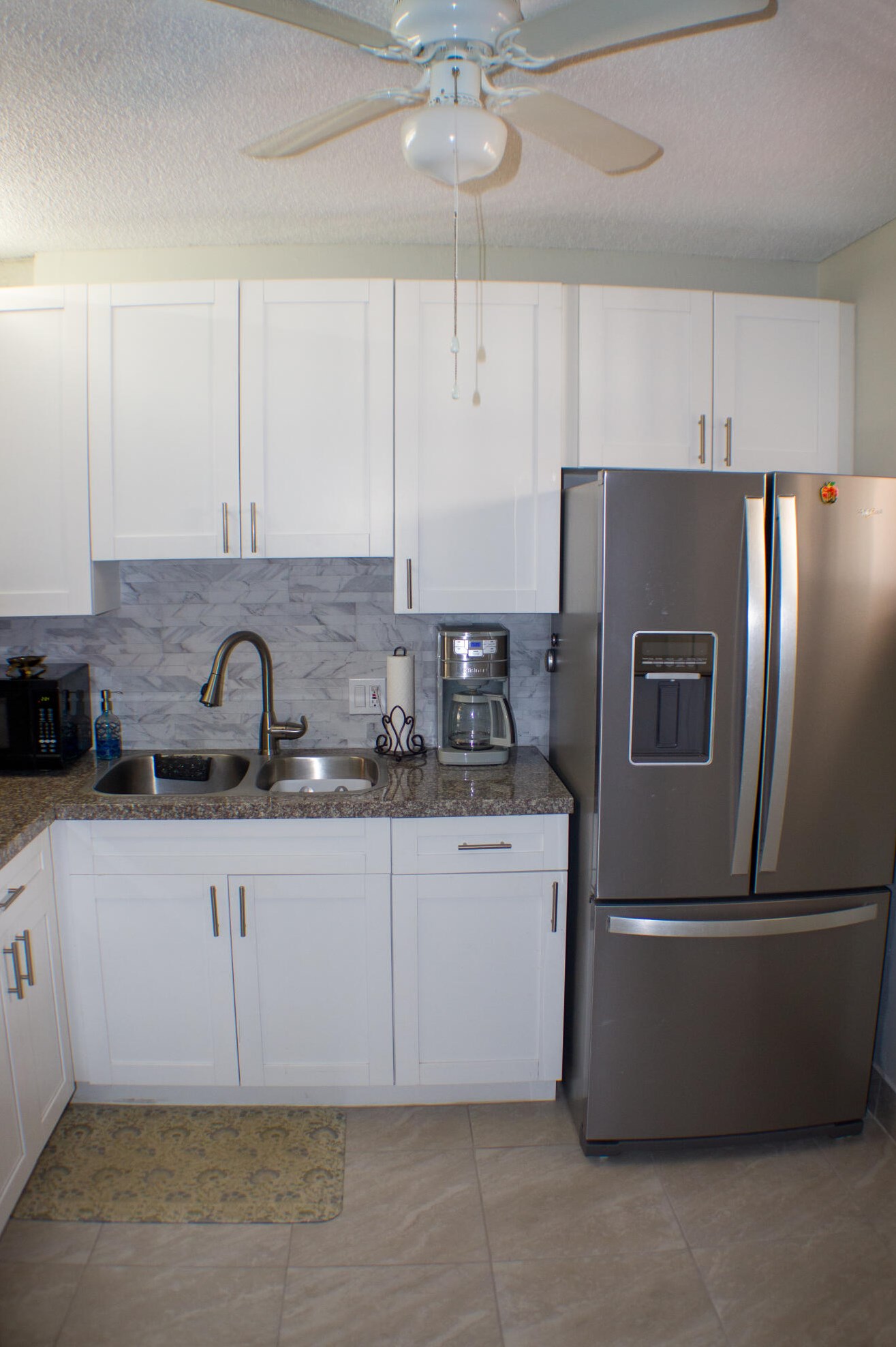 2647 Garden Dr N #107, Lake Worth, FL 33461