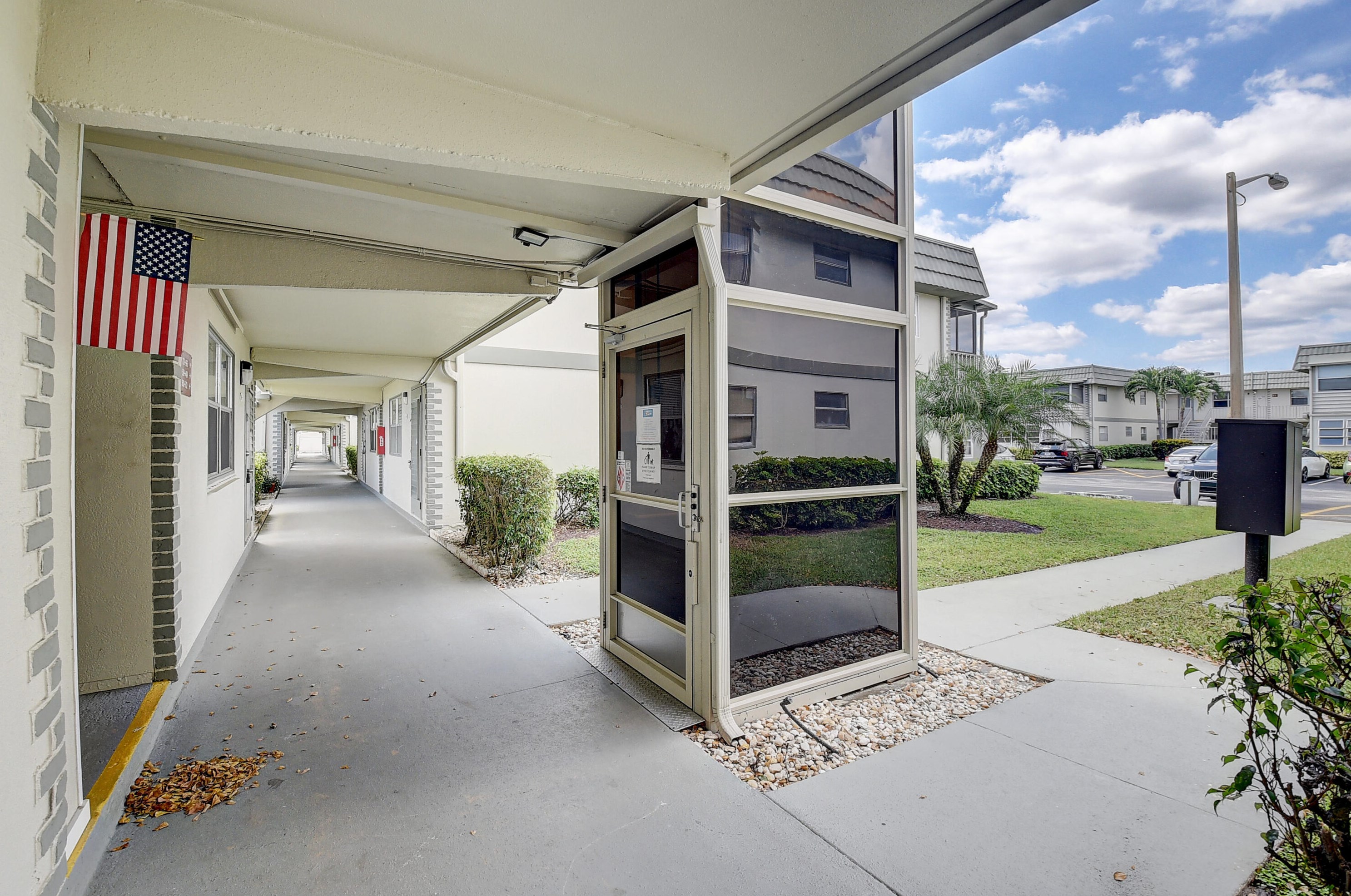 86 Monaco B, Delray Beach, FL 33446