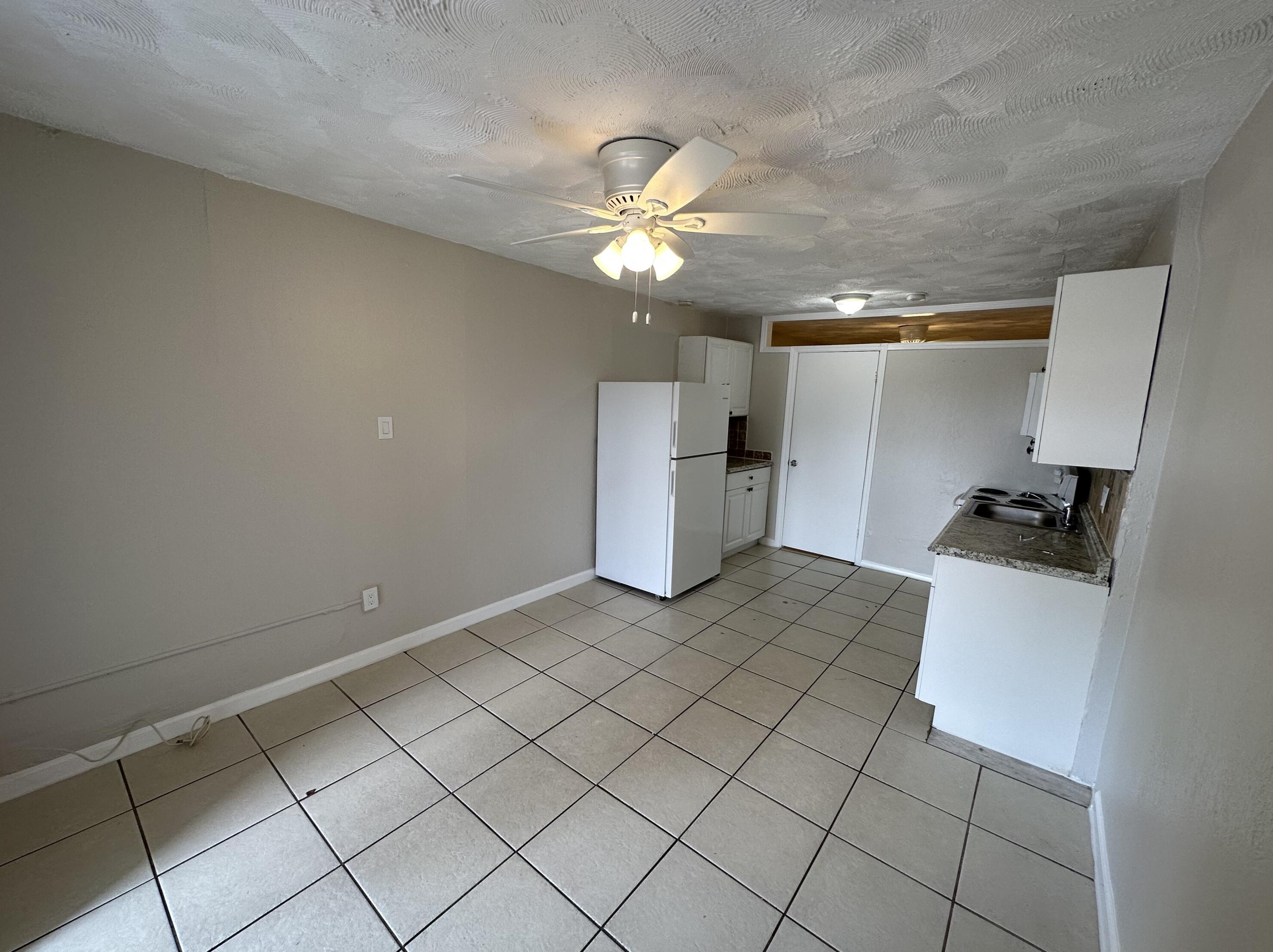 3063 Floweva St #b, West Palm Beach, FL 33406