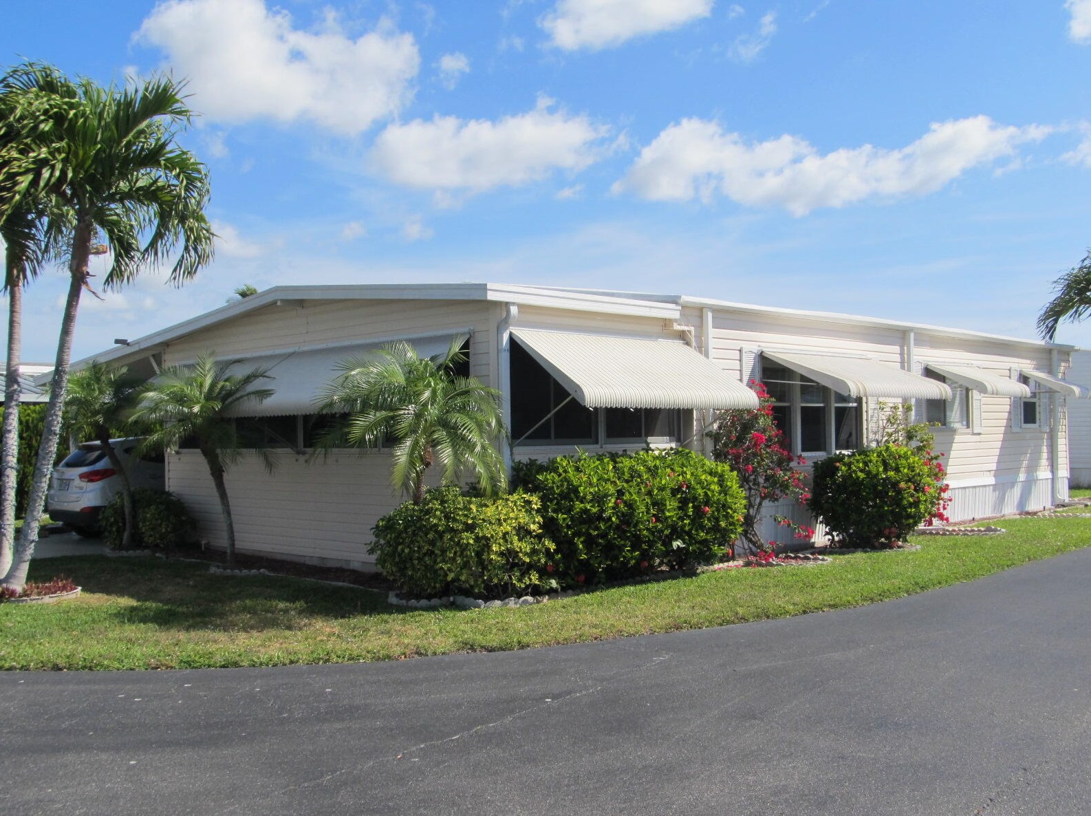 38001 Frenchmans Bay, Boynton Beach, FL 33436-1958