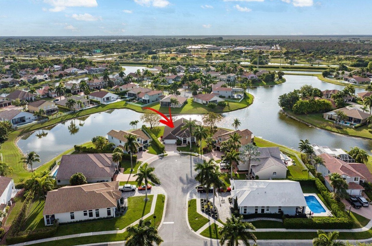 10792 Queen Palm Ct, Boca Raton, FL 33498-4859