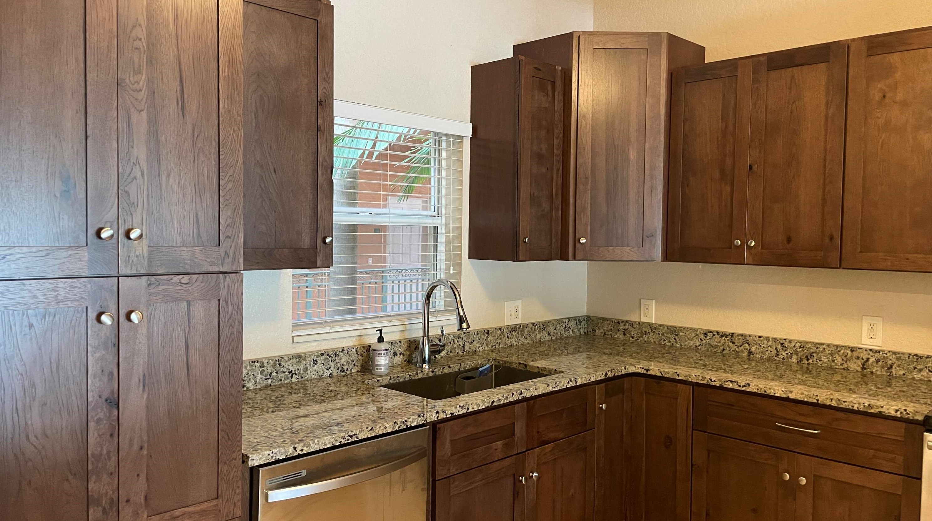 1640 Presidential Way Apt 203, West Palm Beach, FL 33401