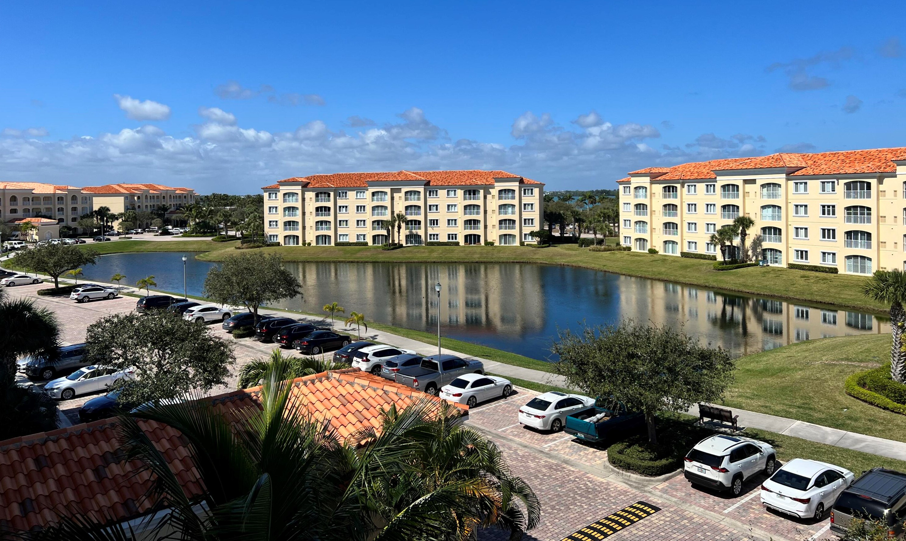 6 Harbour Isle Dr E #2, Fort Pierce, FL 34949