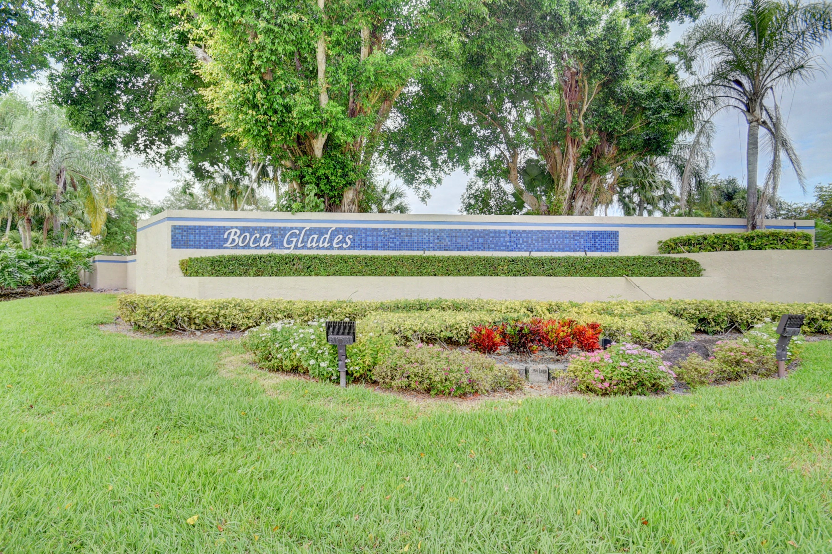 8367 Boca Glades Blvd, Boca Raton FL 33434-4057 exterior