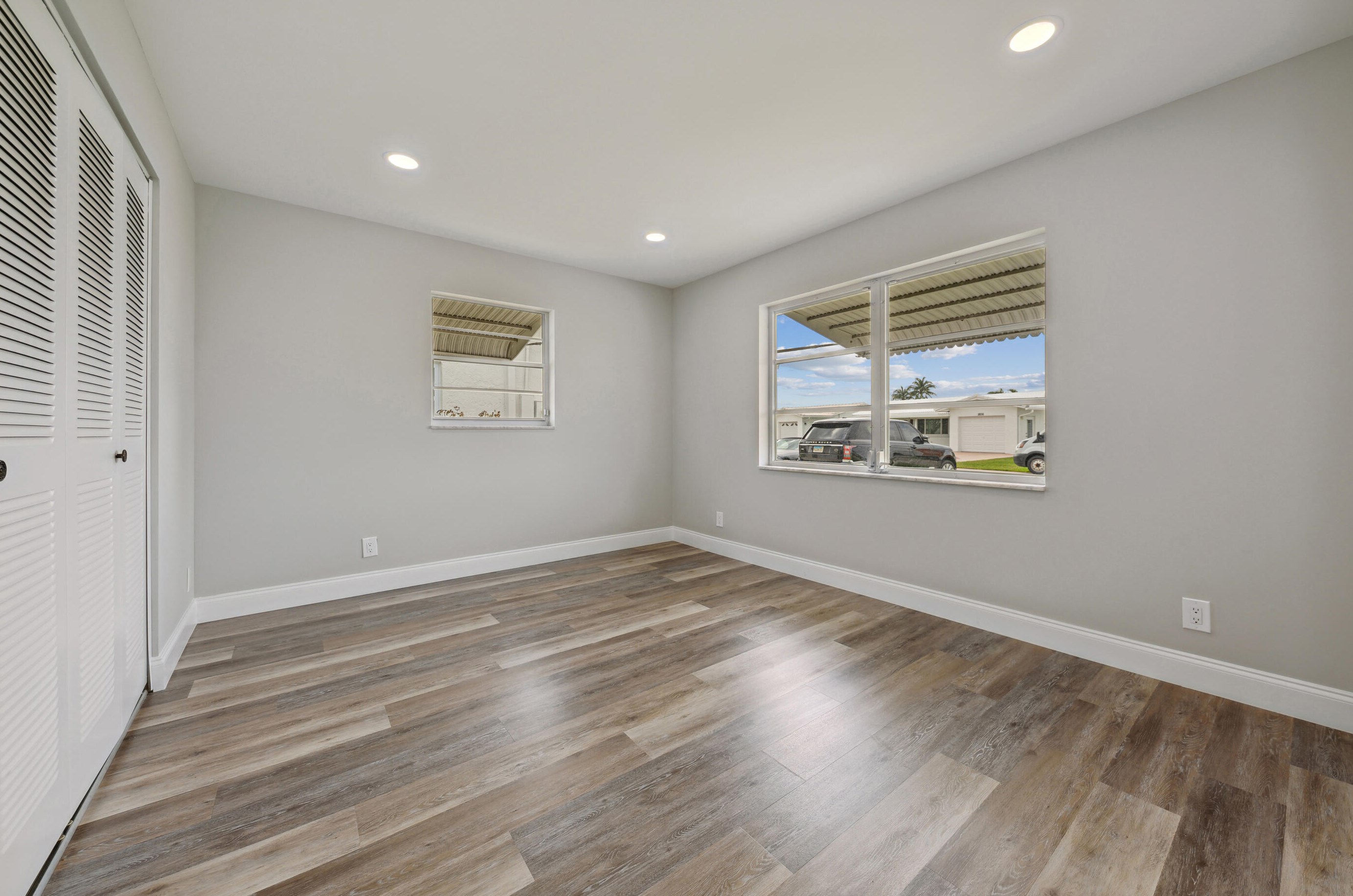 1901 Roma Way, Boynton Beach FL  33426-6503 exterior