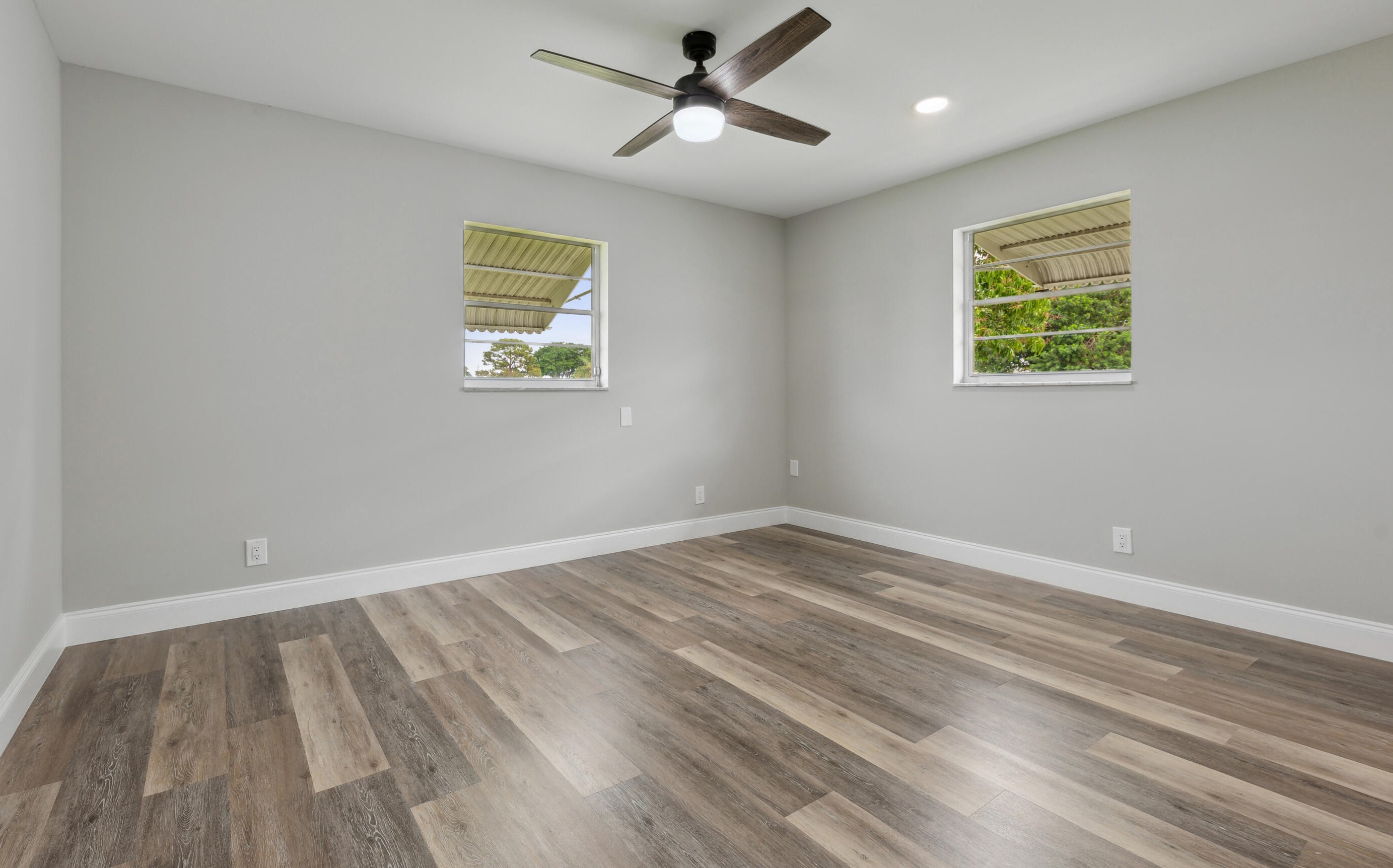 1901 Roma Way, Boynton Beach FL  33426-6503 exterior