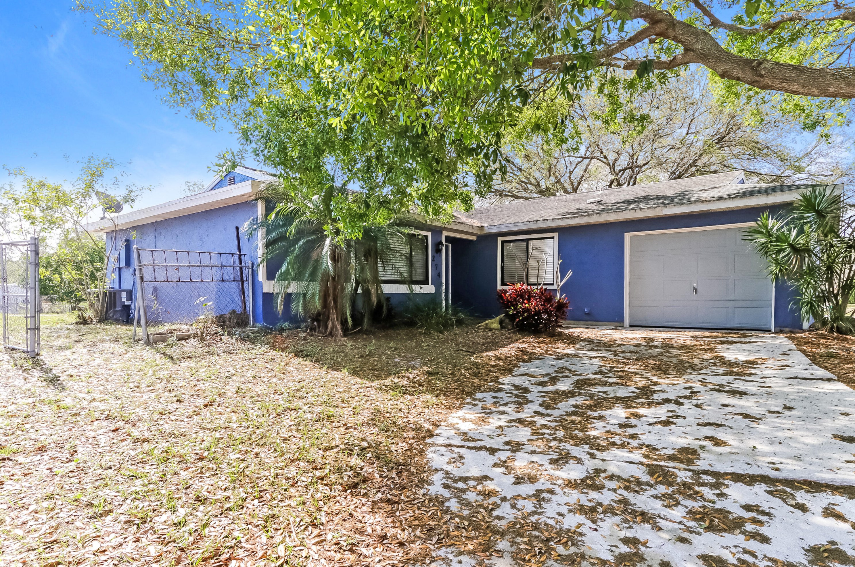 274 Sw Kentwood Rd, Fort Pierce, FL 34953