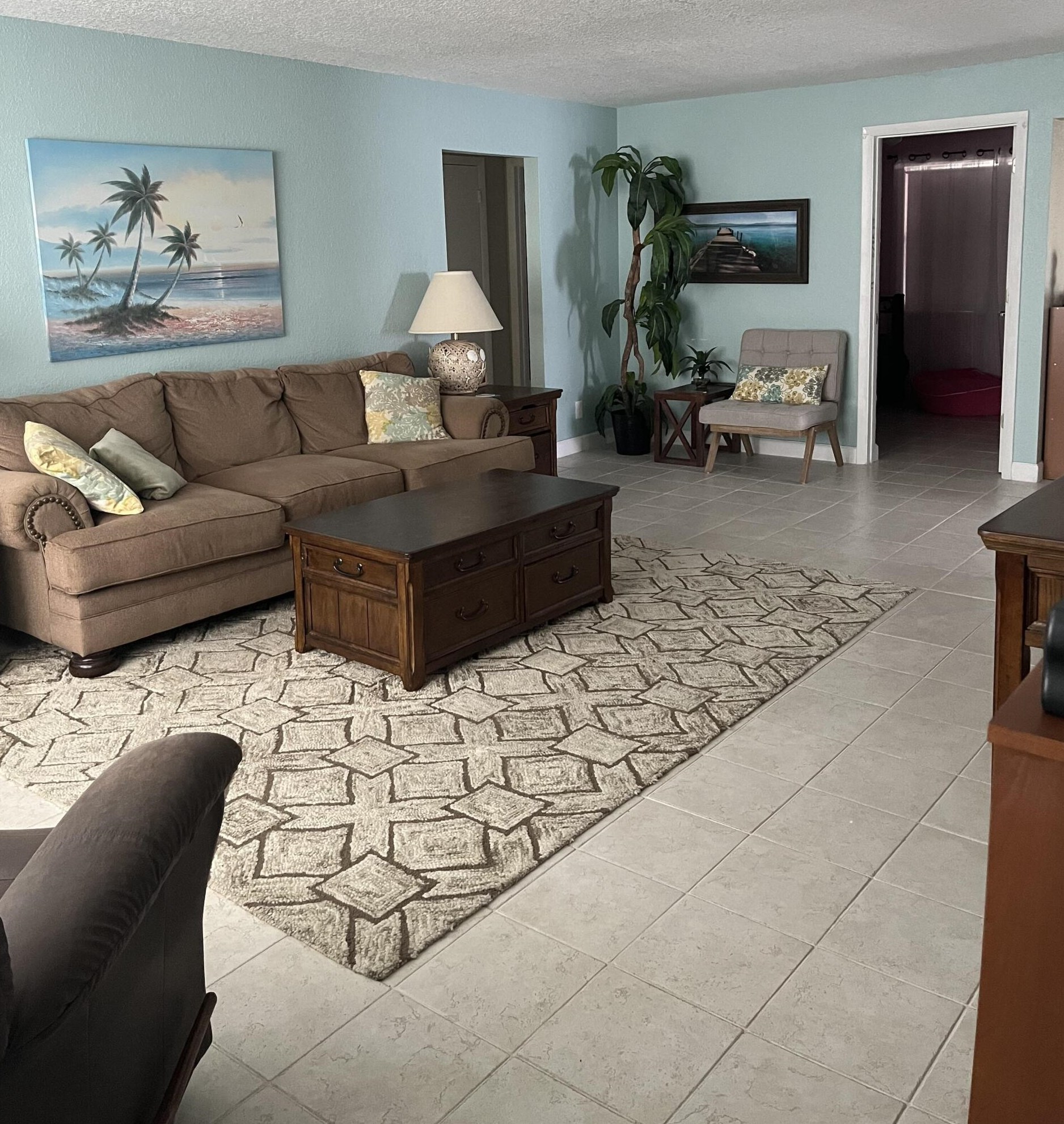 1594 14th Ave, Boynton Beach FL  33426-5807 exterior
