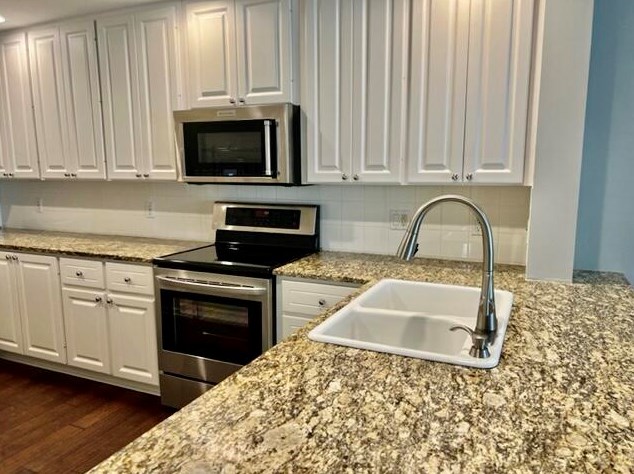 4058 Parkside Dr, Jupiter, FL 33458