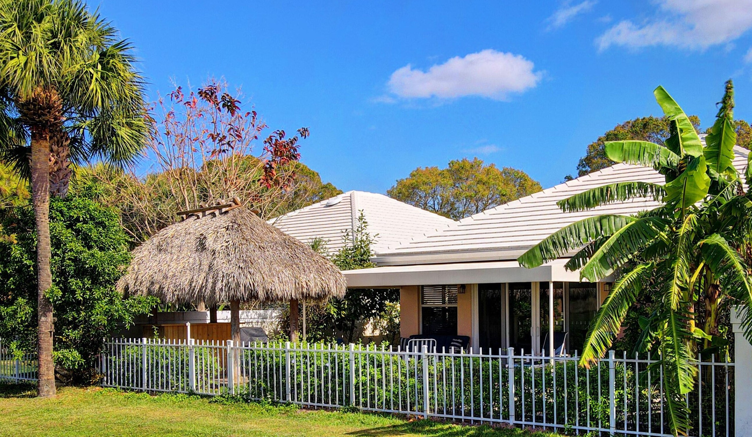 1215 Gator Trl, West Palm Beach, FL 33409