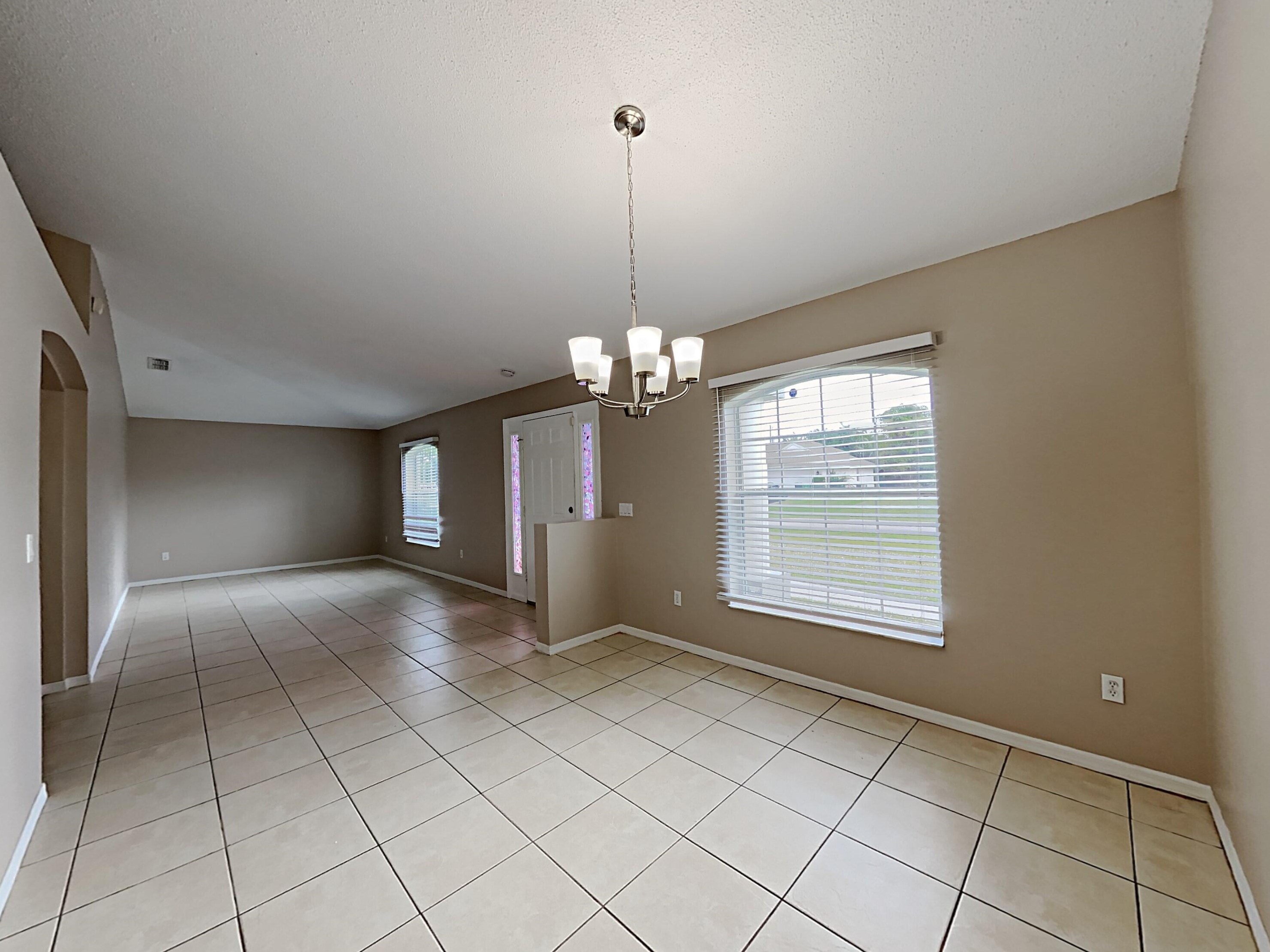 1225 Sw Asturia Ave, Fort Pierce, FL 34953