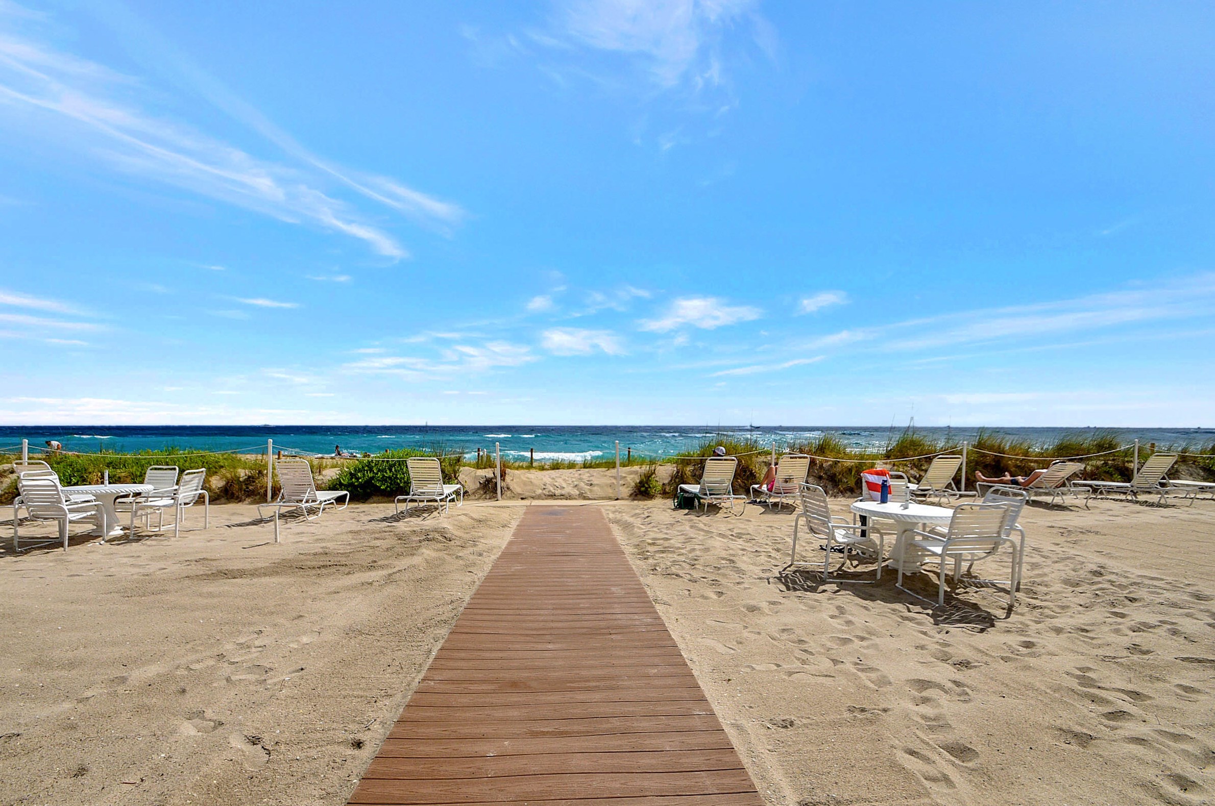 139 Sunrise Ave #408, Palm Beach, FL 33480