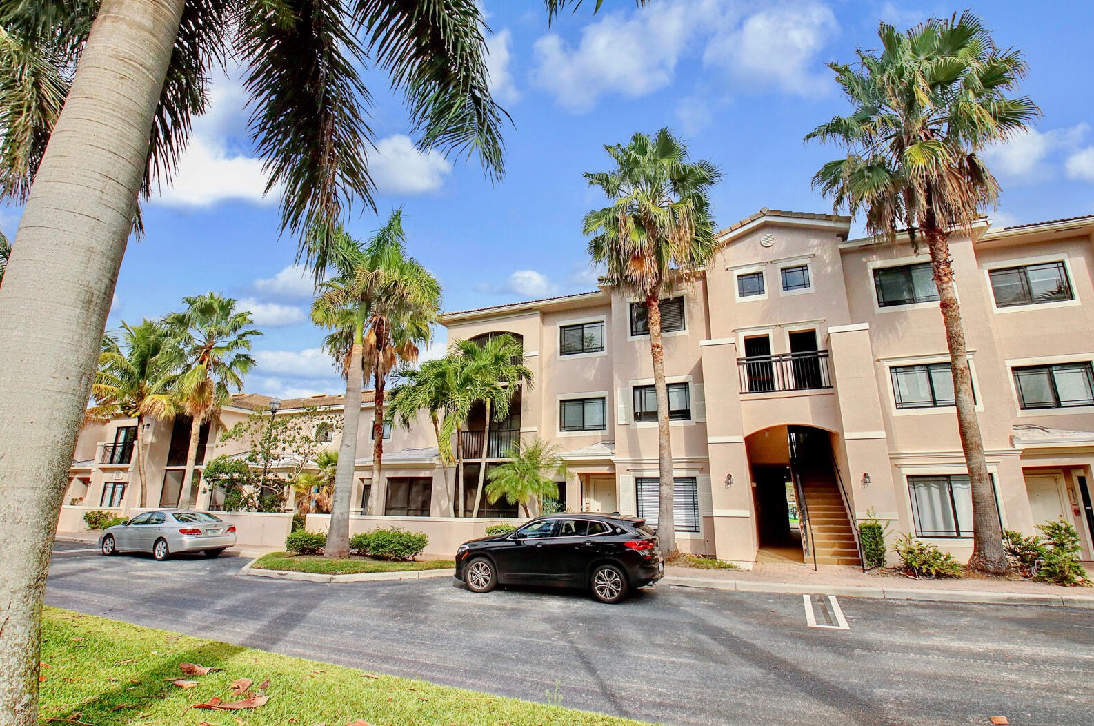 2801 Sarento Pl #304, West Palm Beach, FL 33410