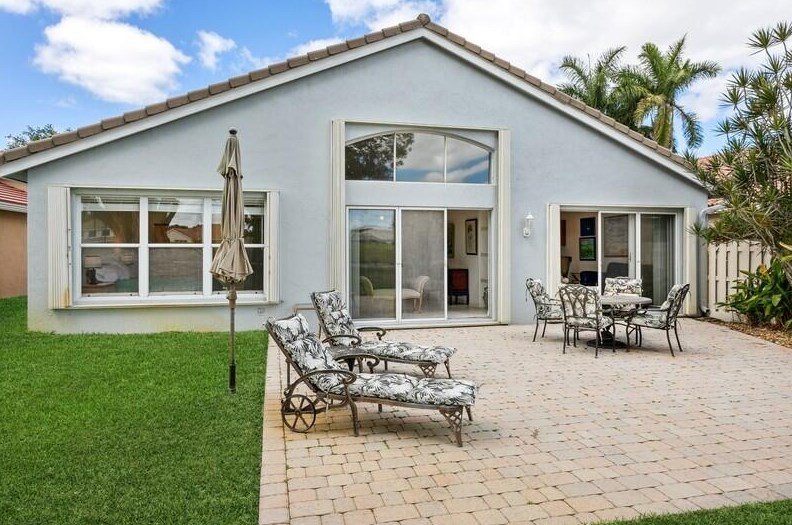 6288 Barton Creek Cir, Lake Worth, FL 33463-6543