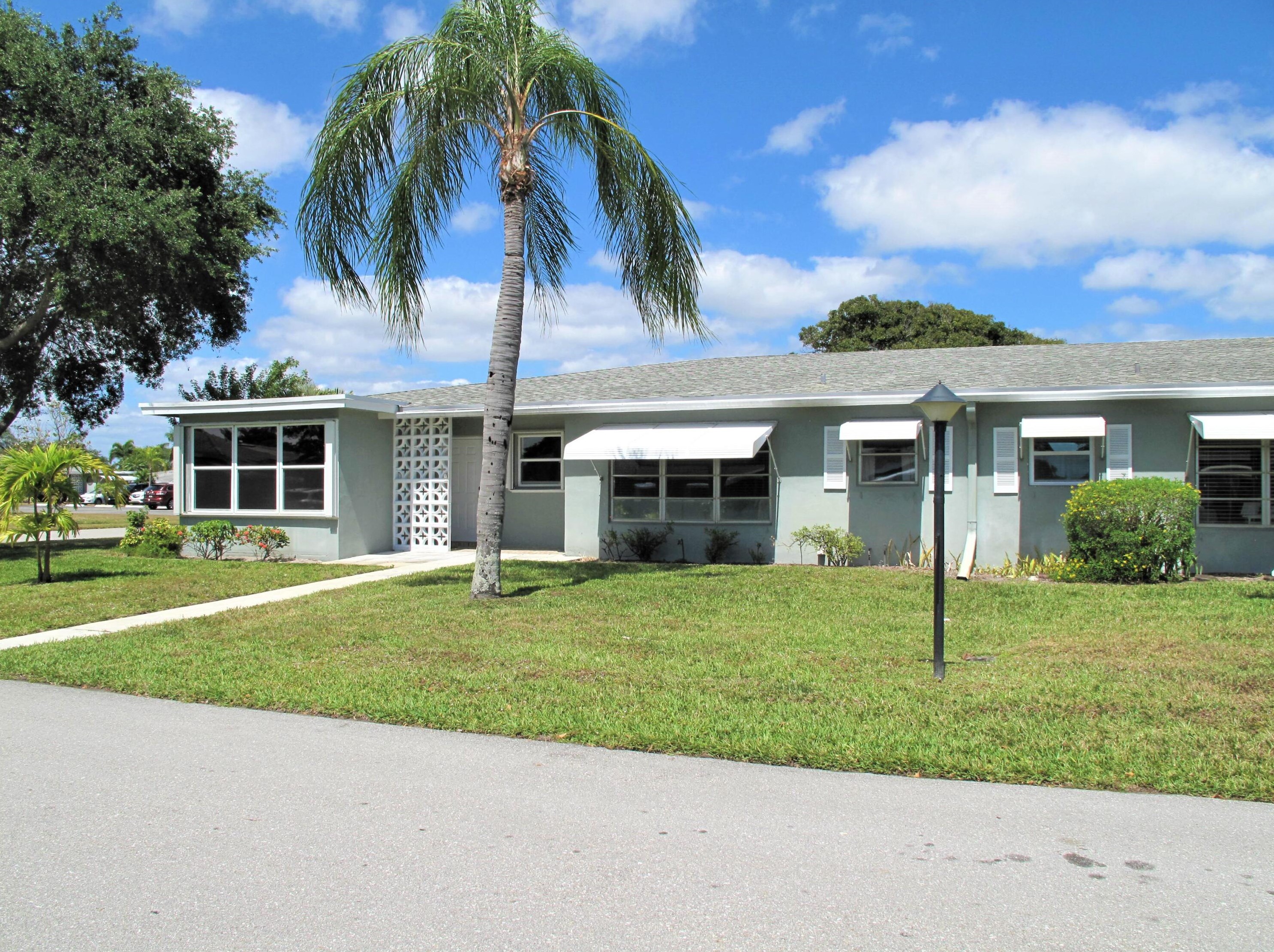 755 South Dr #b, Delray Beach, FL 33445