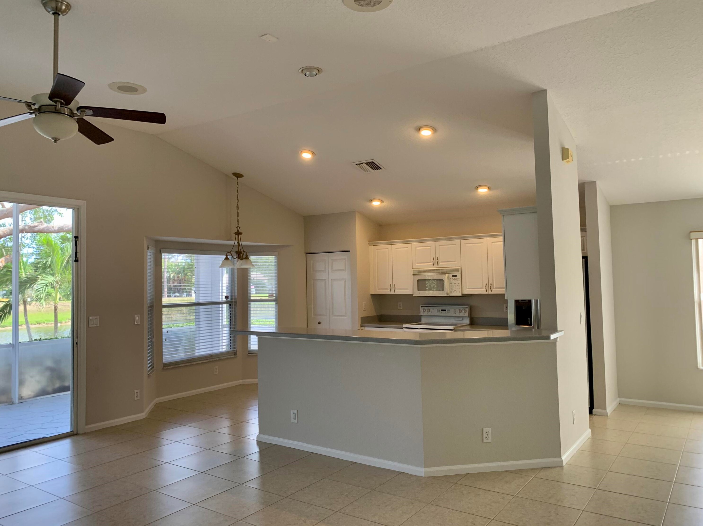 229 Saratoga Blvd E, West Palm Beach, FL 33411