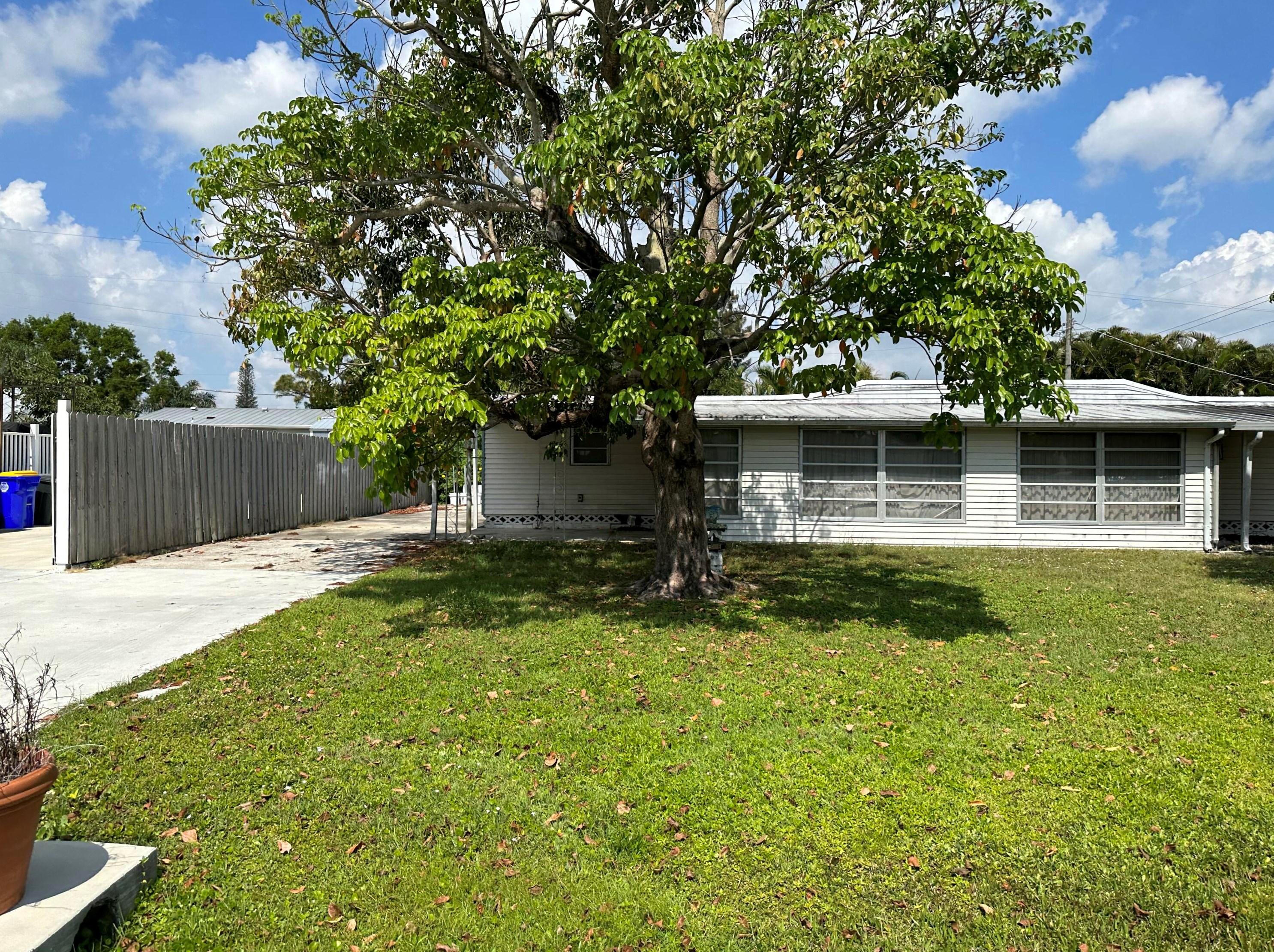 2775 La Palma Ter, Stuart, FL 34997-6647